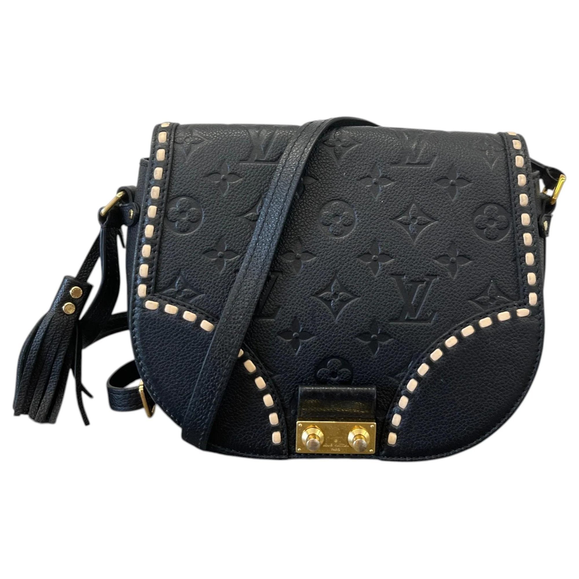 Louis Vuitton Leather handbag