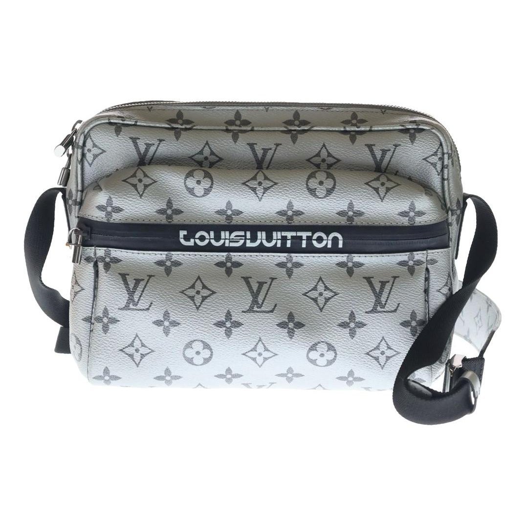 Very Messenger leather handbag