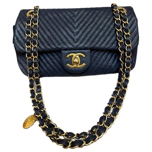 Timeless/Classique leather crossbody bag