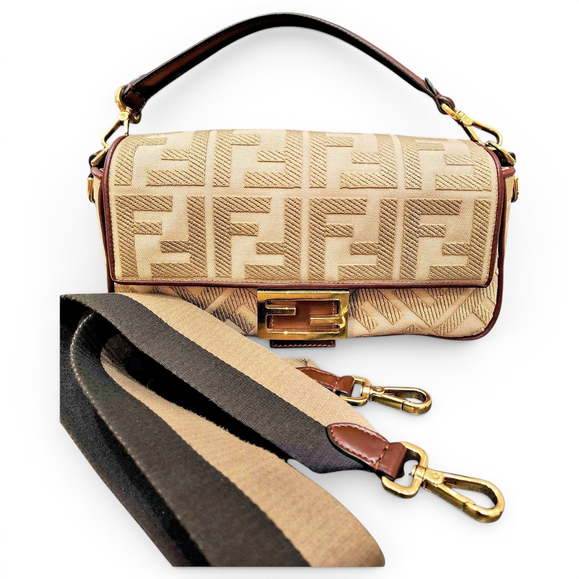 Baguette cloth handbag