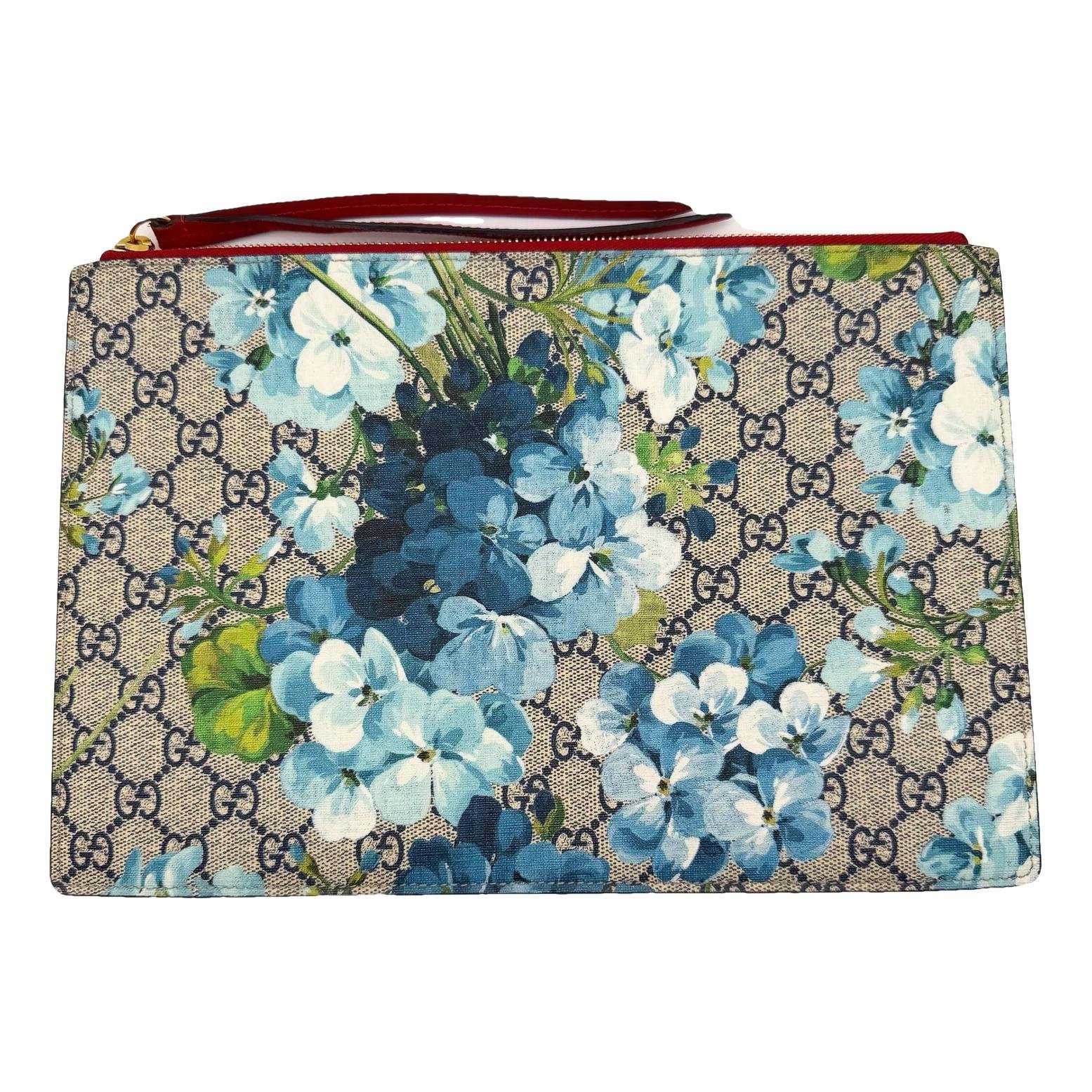 Guccy clutch clutch bag