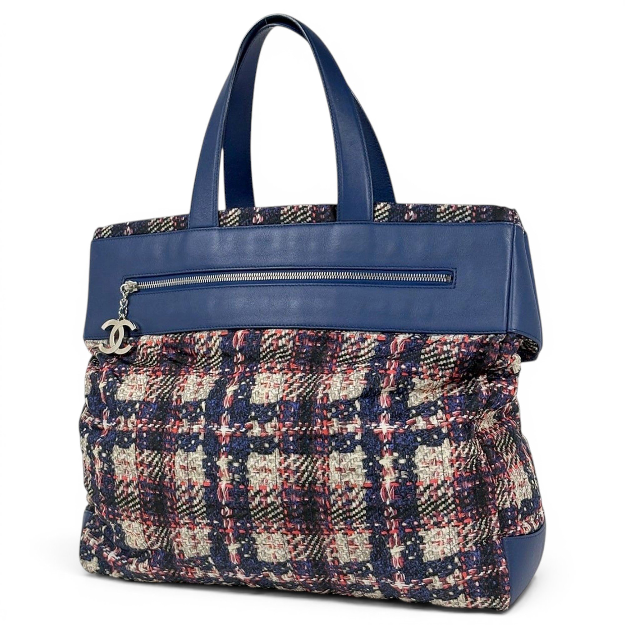 Leather tote
