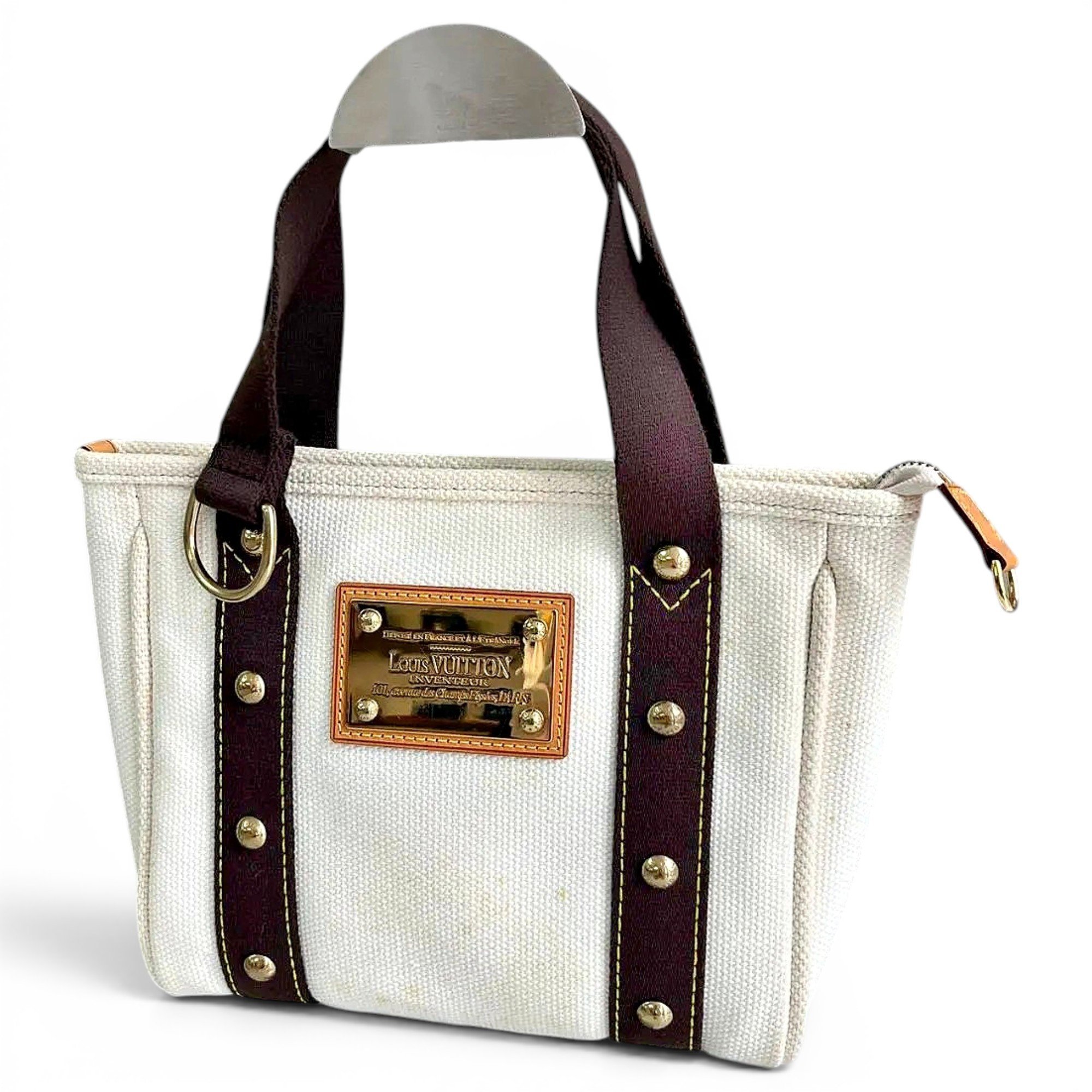 Antigua cloth handbag
