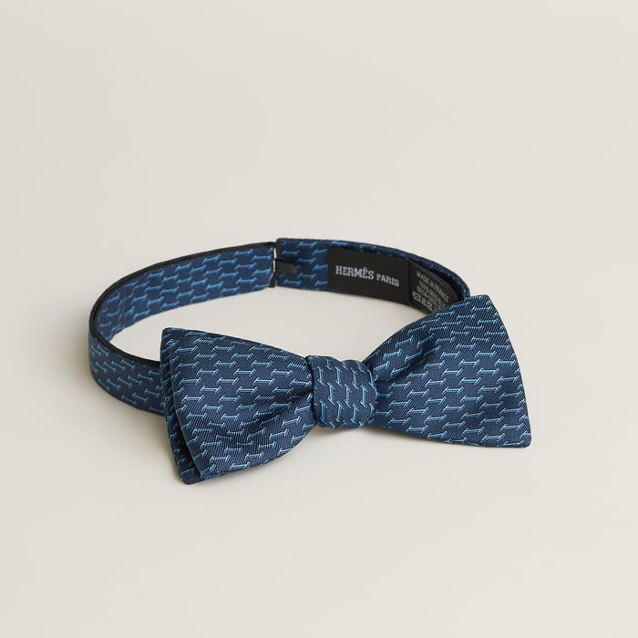 Landing H Bow Tie