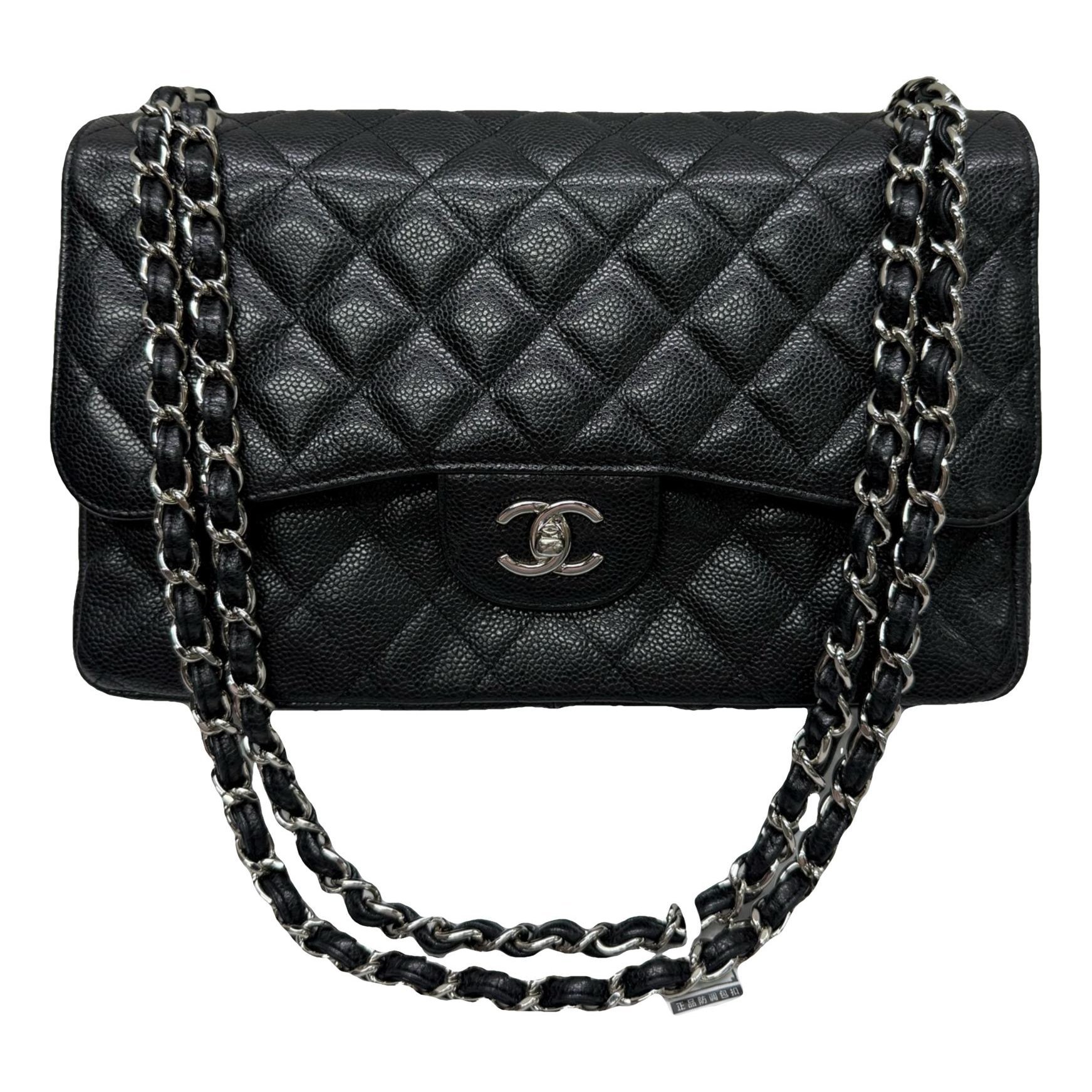 Timeless/Classique leather crossbody bag