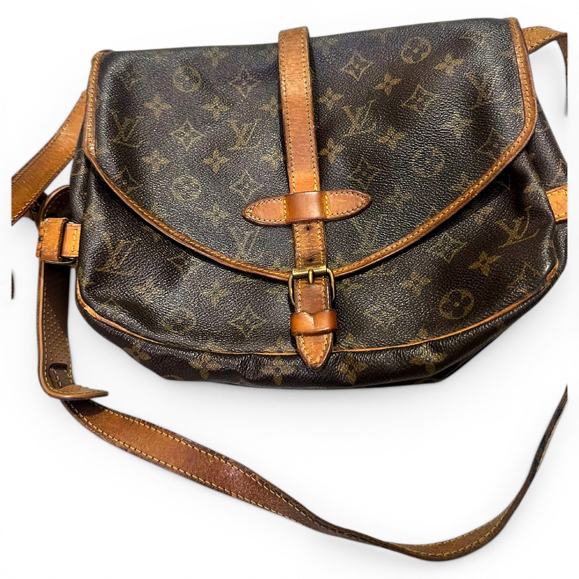 Chantilly leather crossbody bag