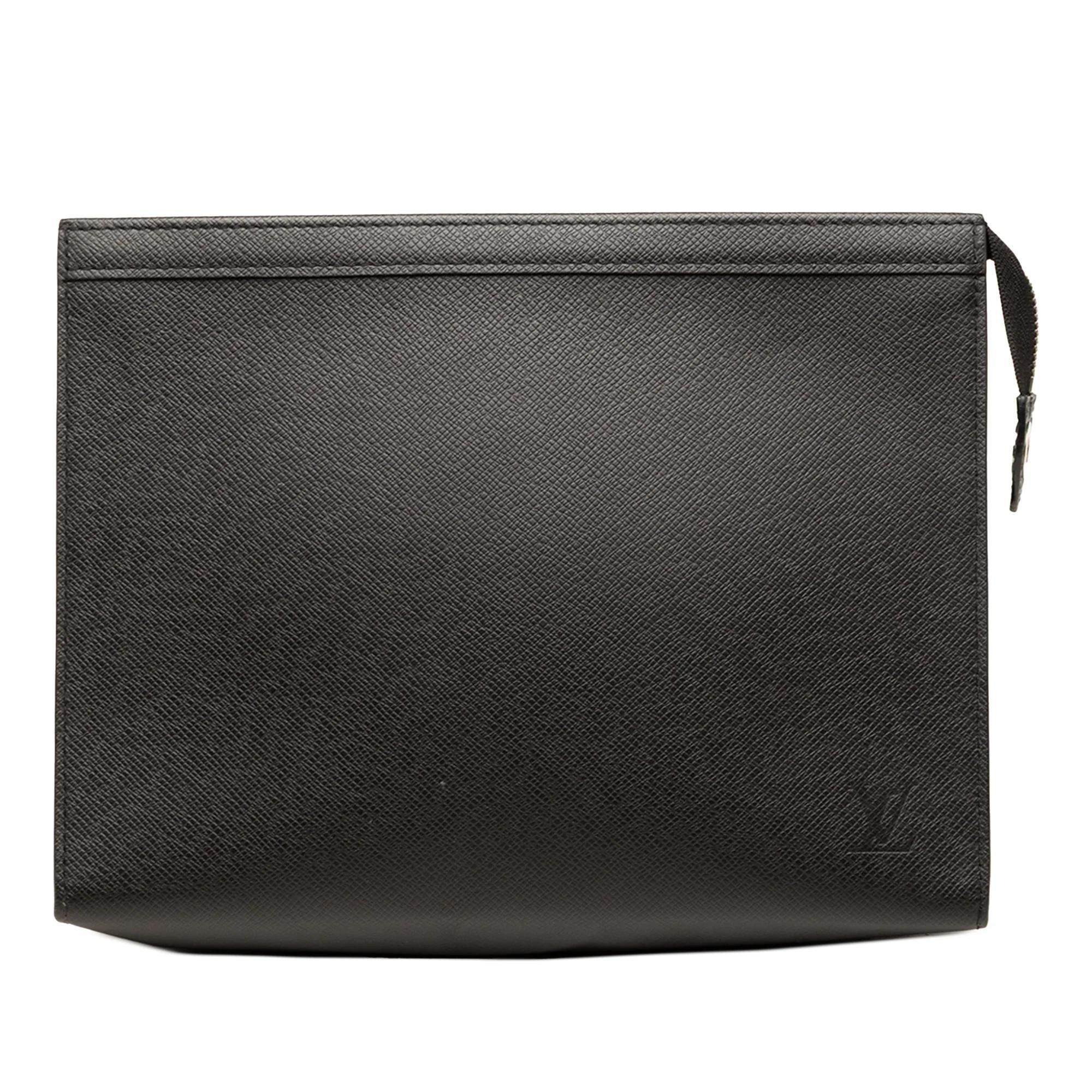 Leather clutch bag