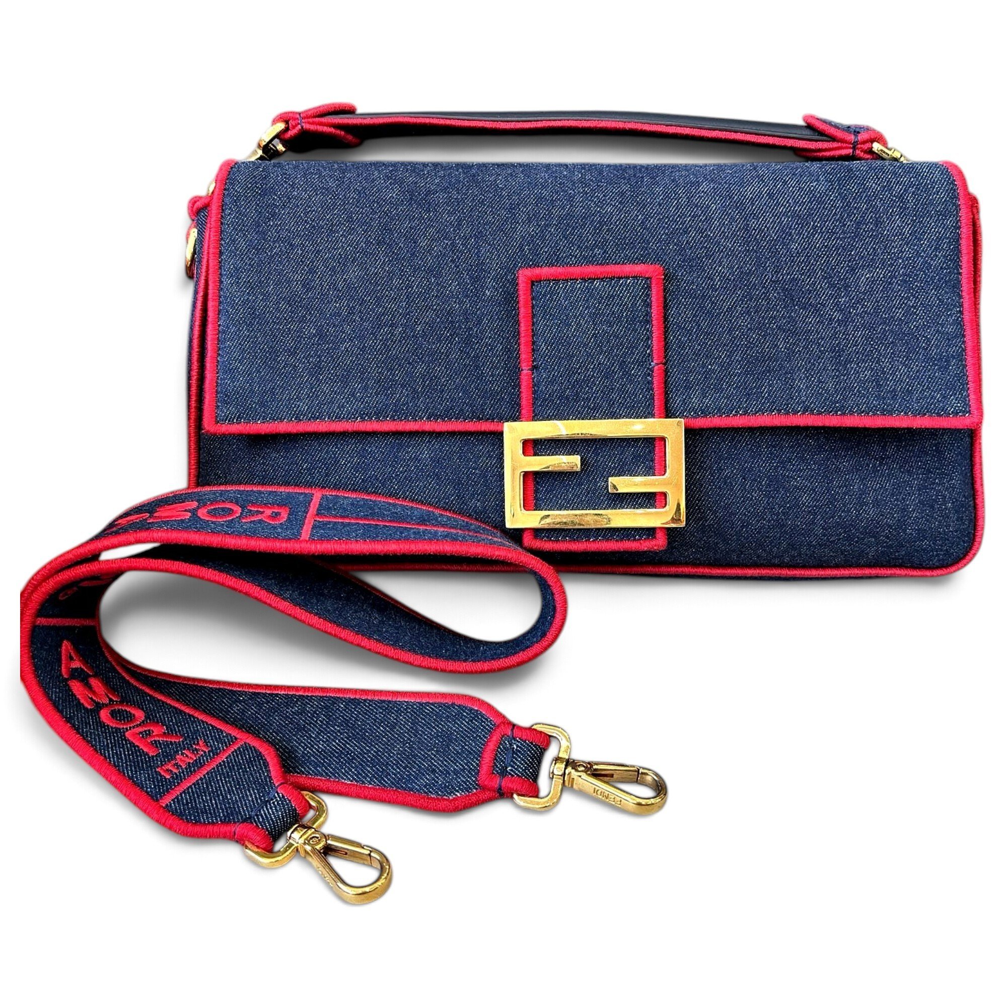 Baguette handbag