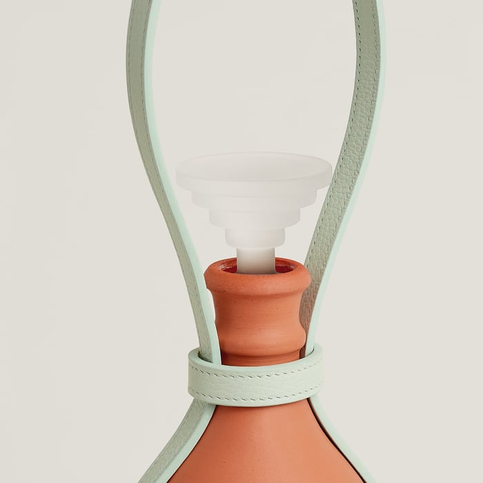 Peppermint Carafe In Terracotta GM