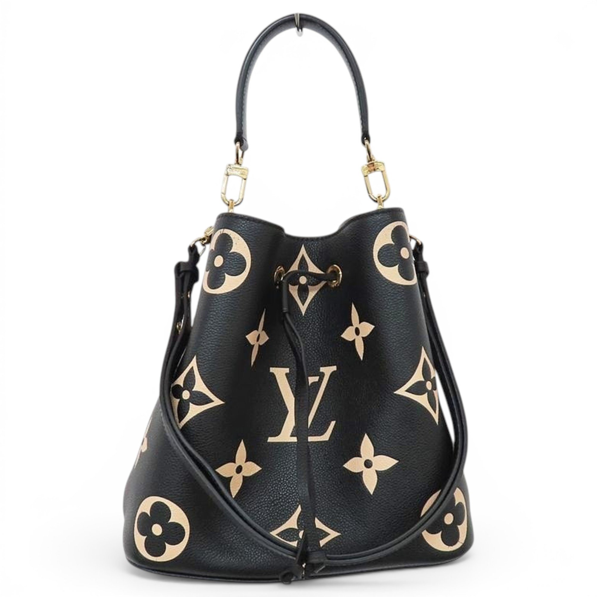 Noé leather bag