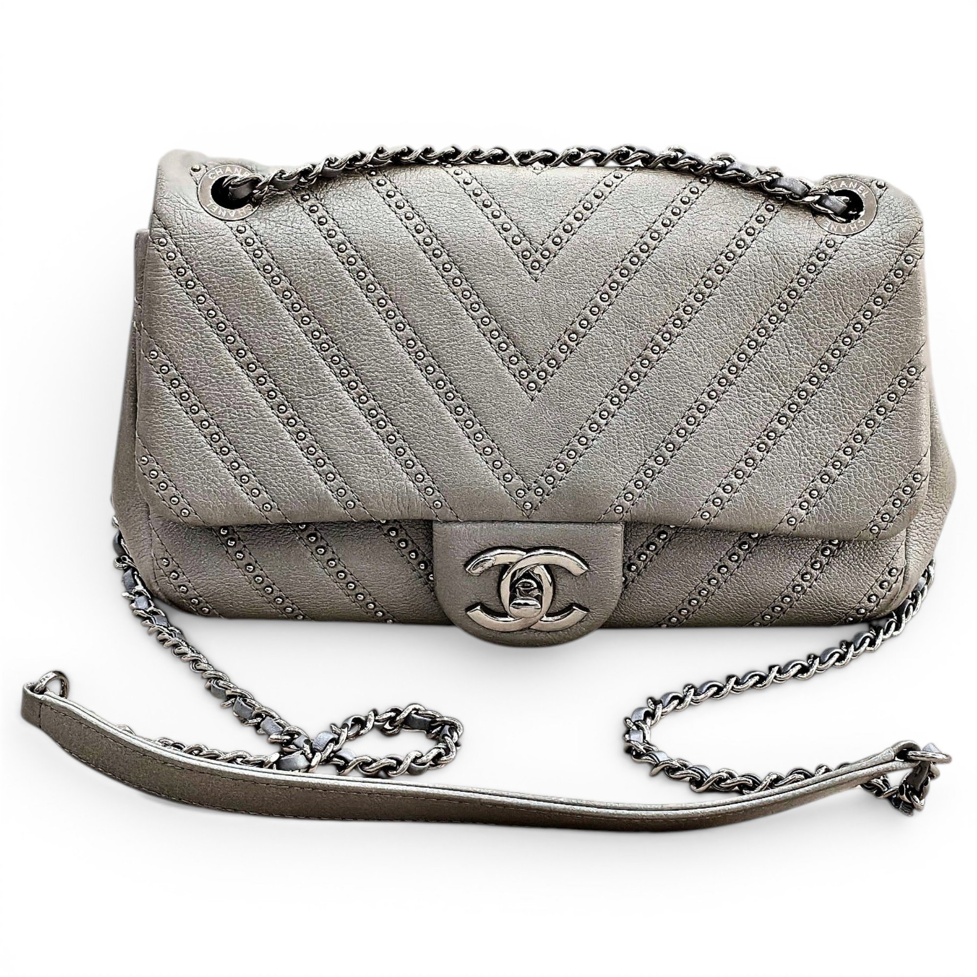 Timeless/Classique leather crossbody bag
