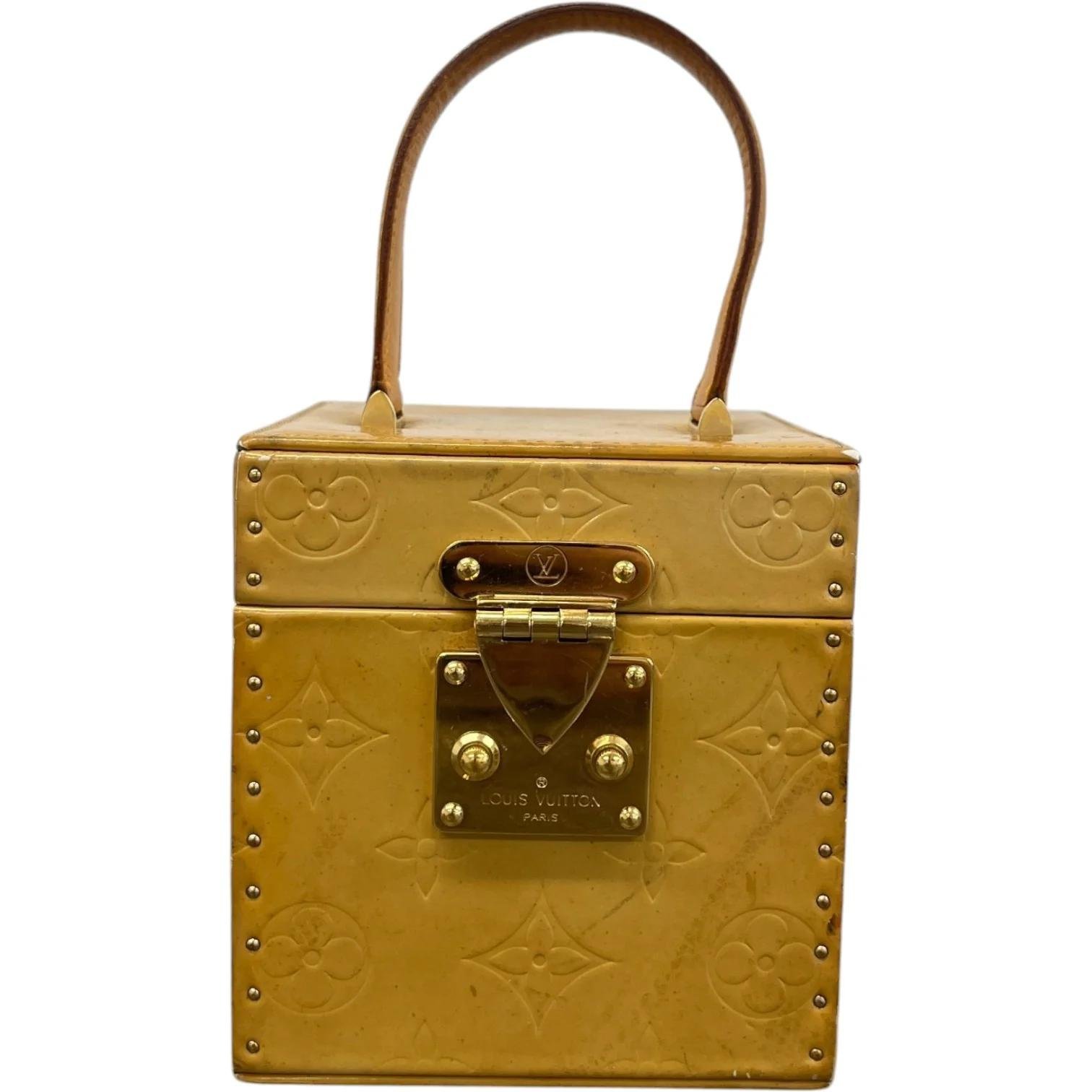 Patent leather handbag