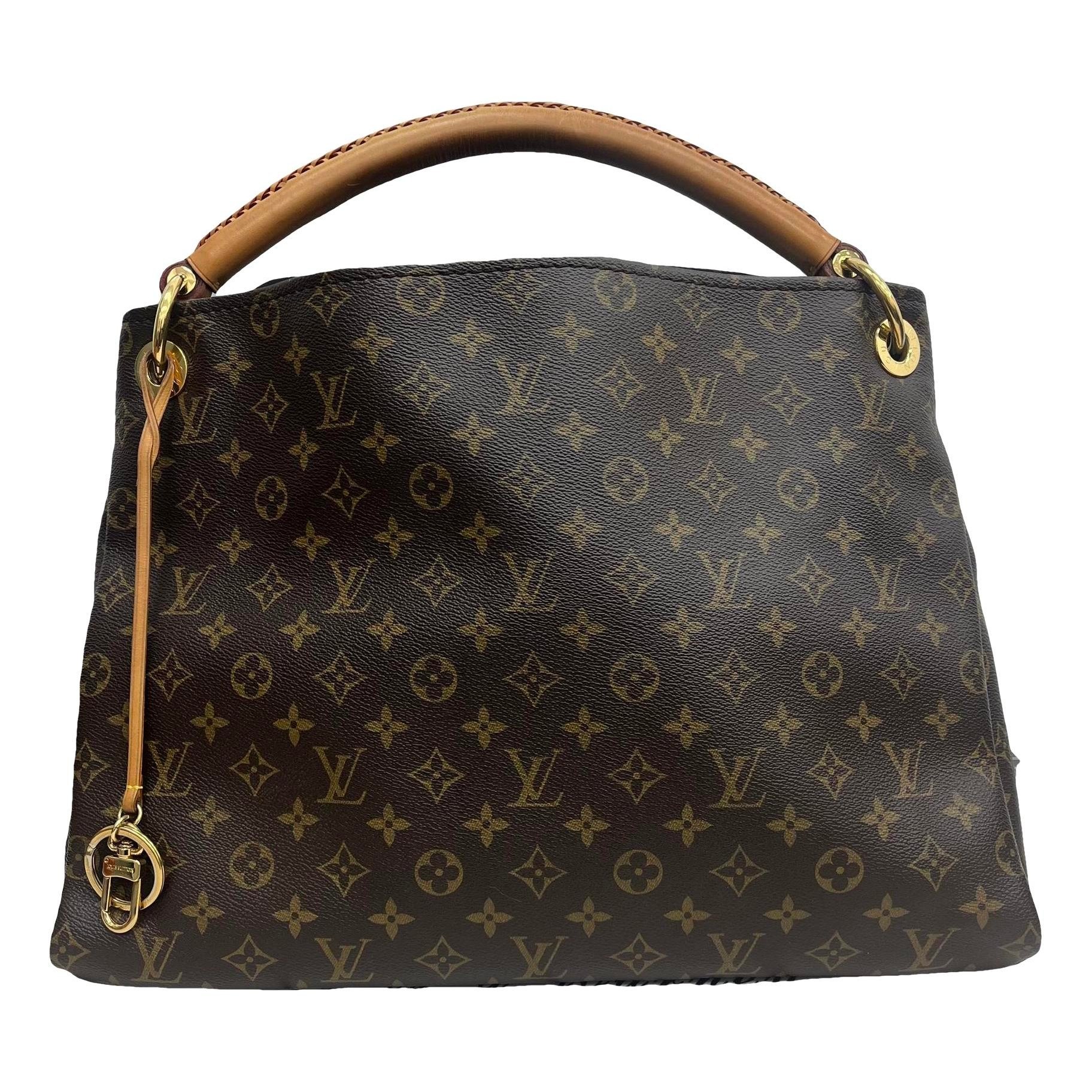 Artsy leather handbag