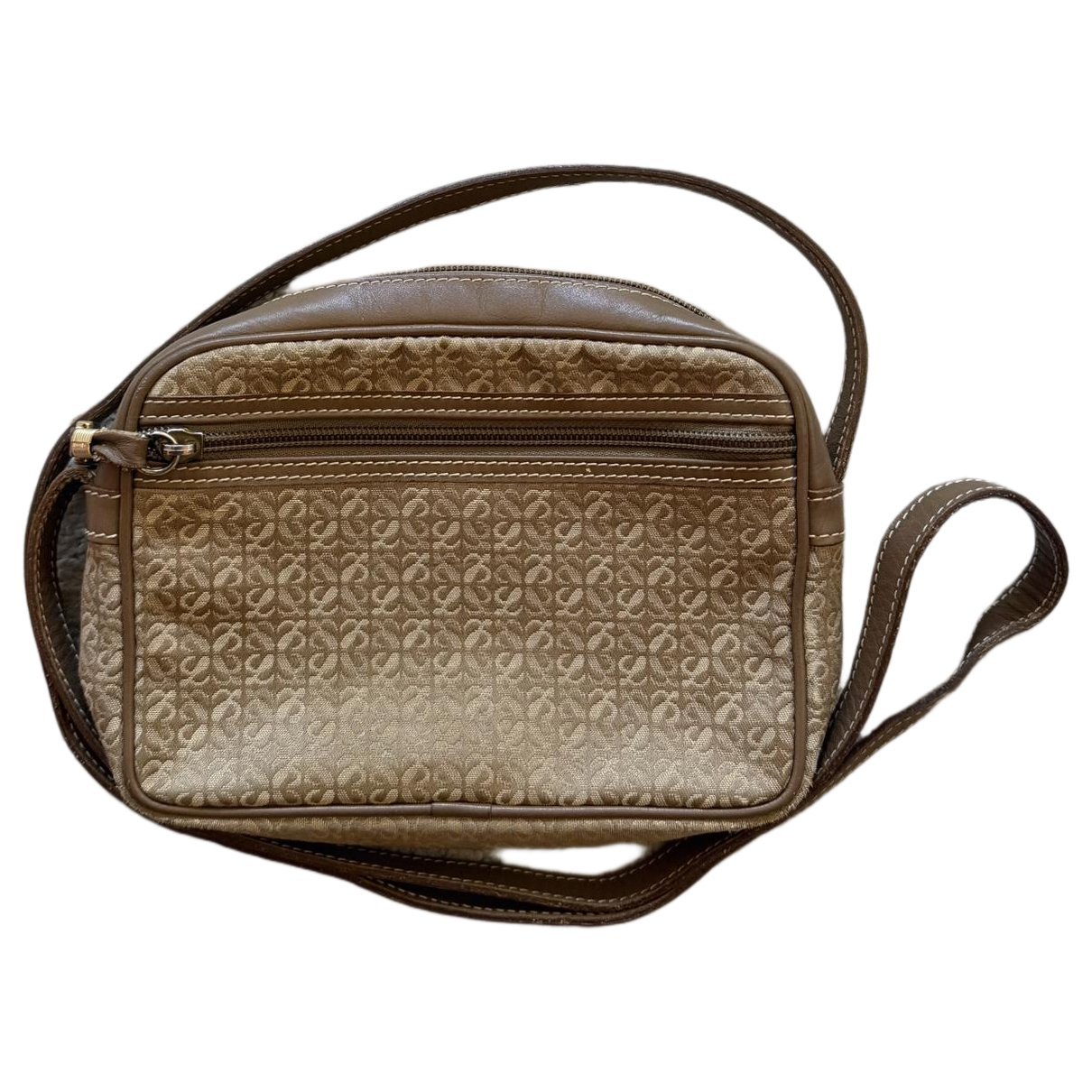 Anagram leather crossbody bag