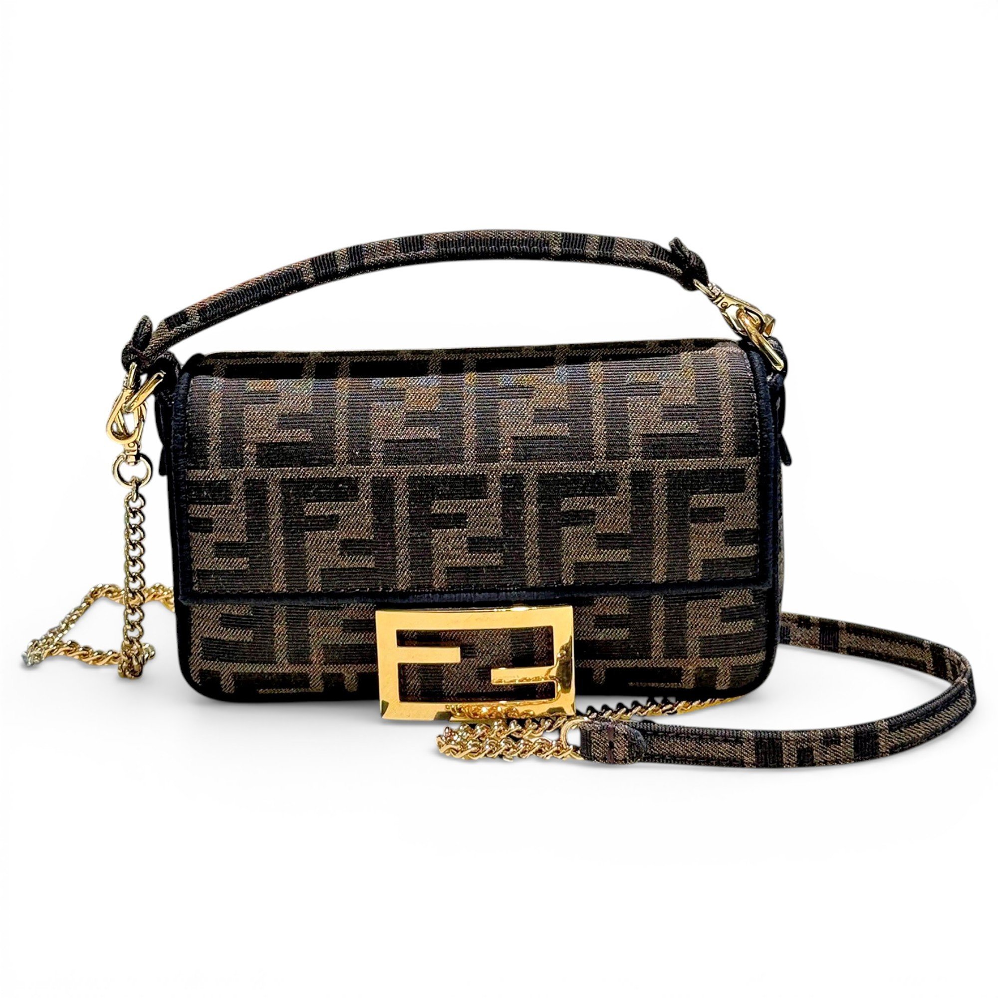 Baguette cloth crossbody bag