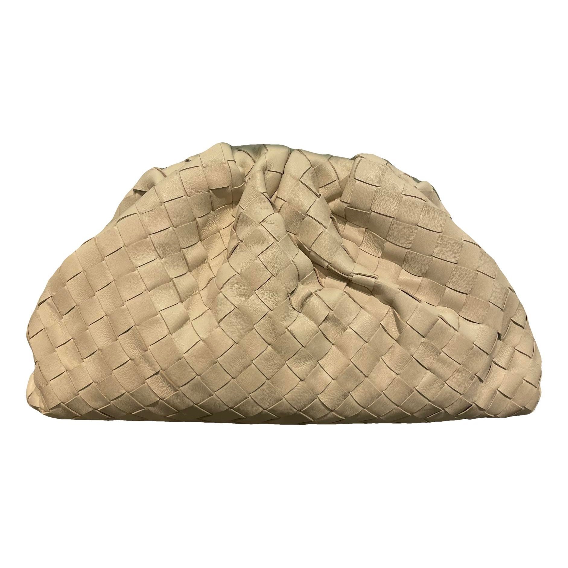 Pouch leather handbag