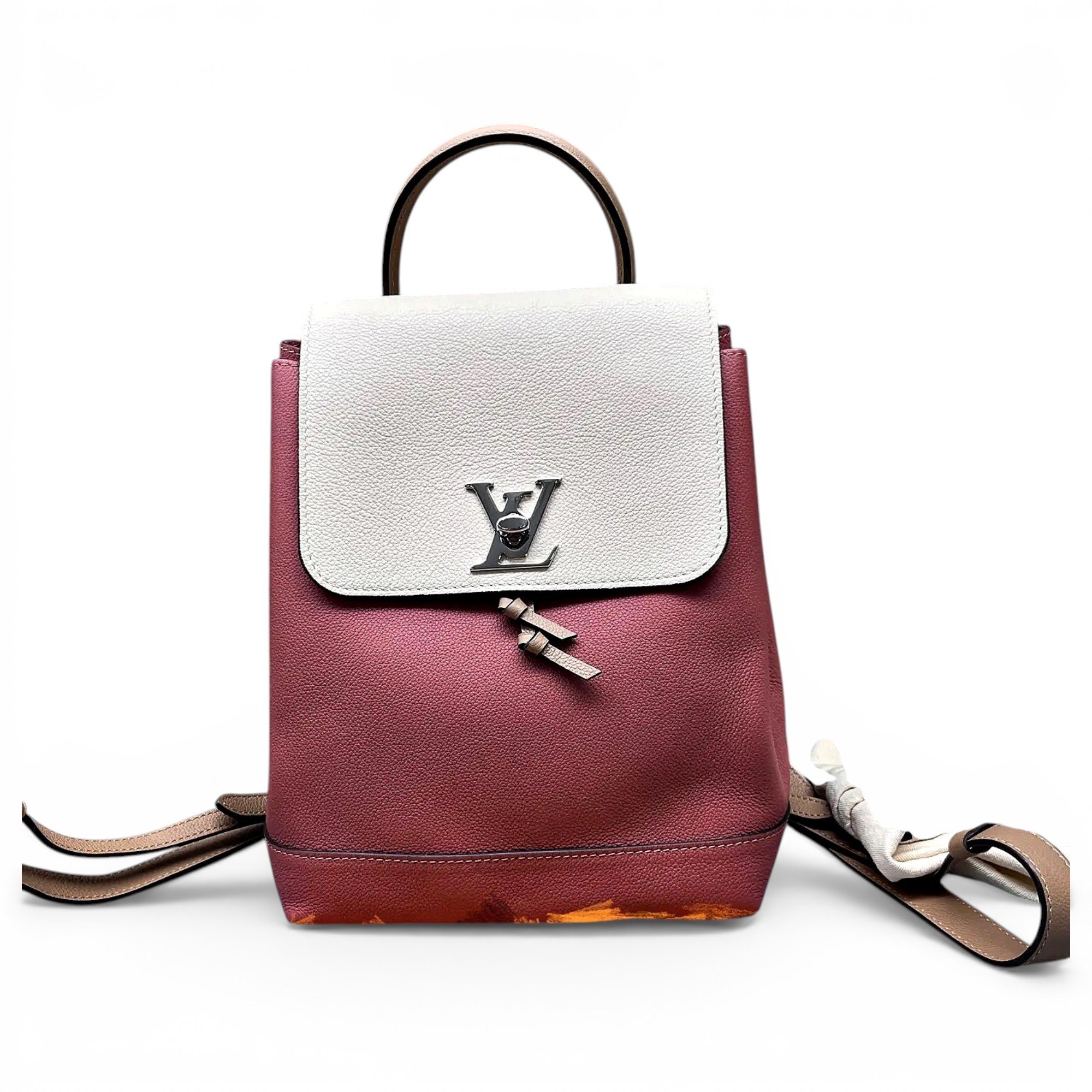Lockme leather backpack