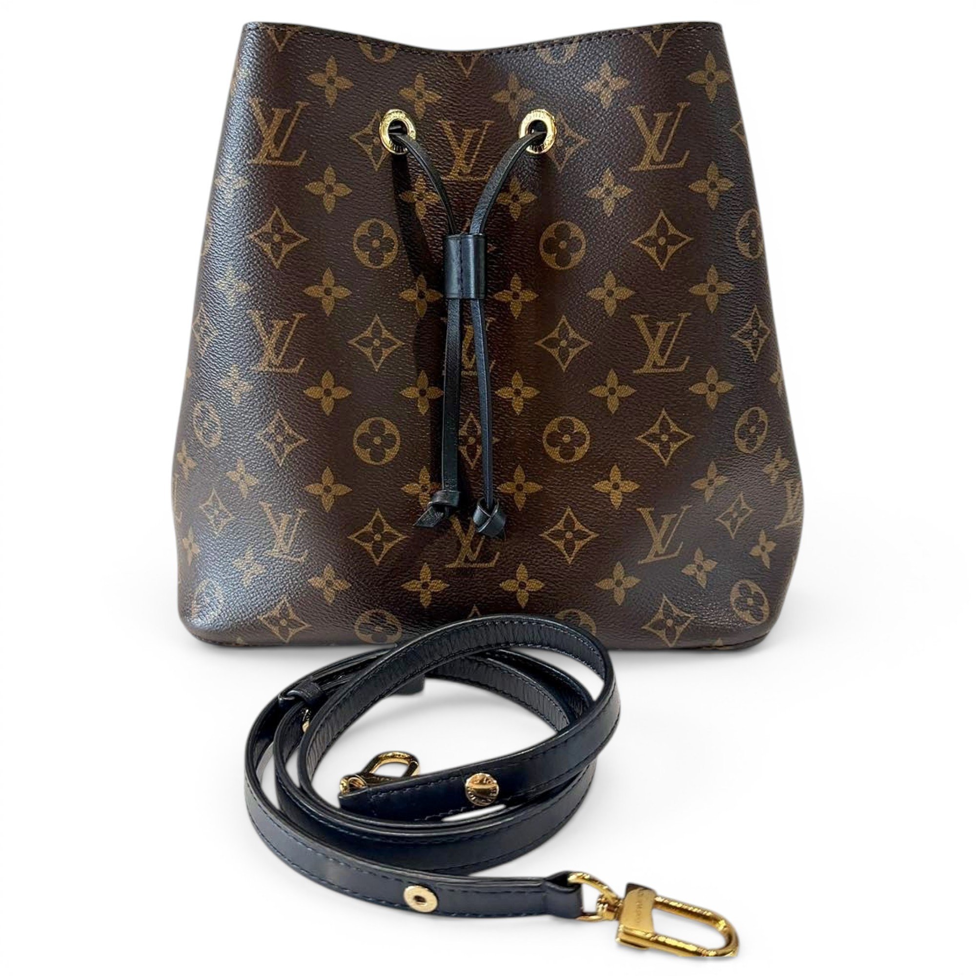 NéoNoé leather handbag