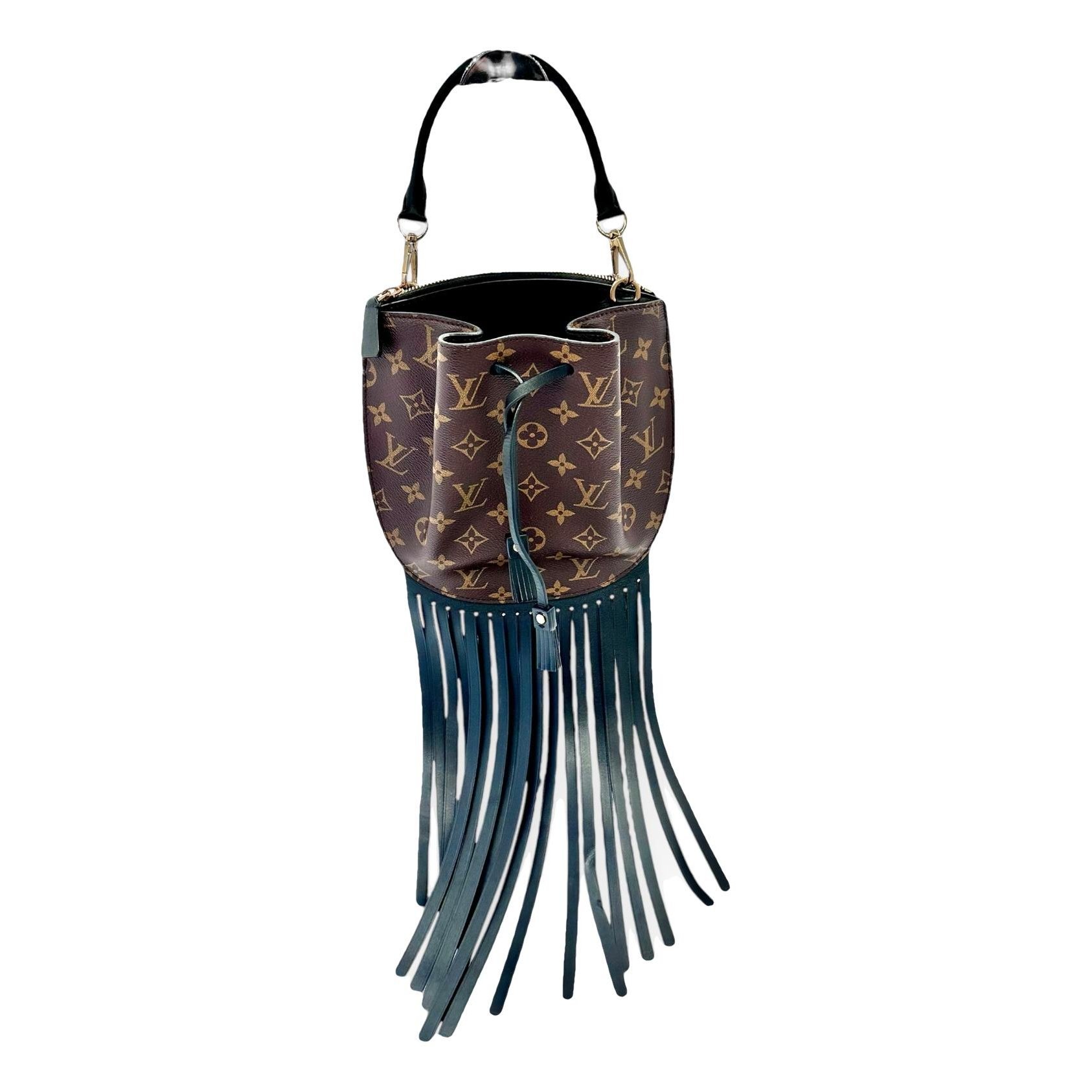 Nano Noé handbag