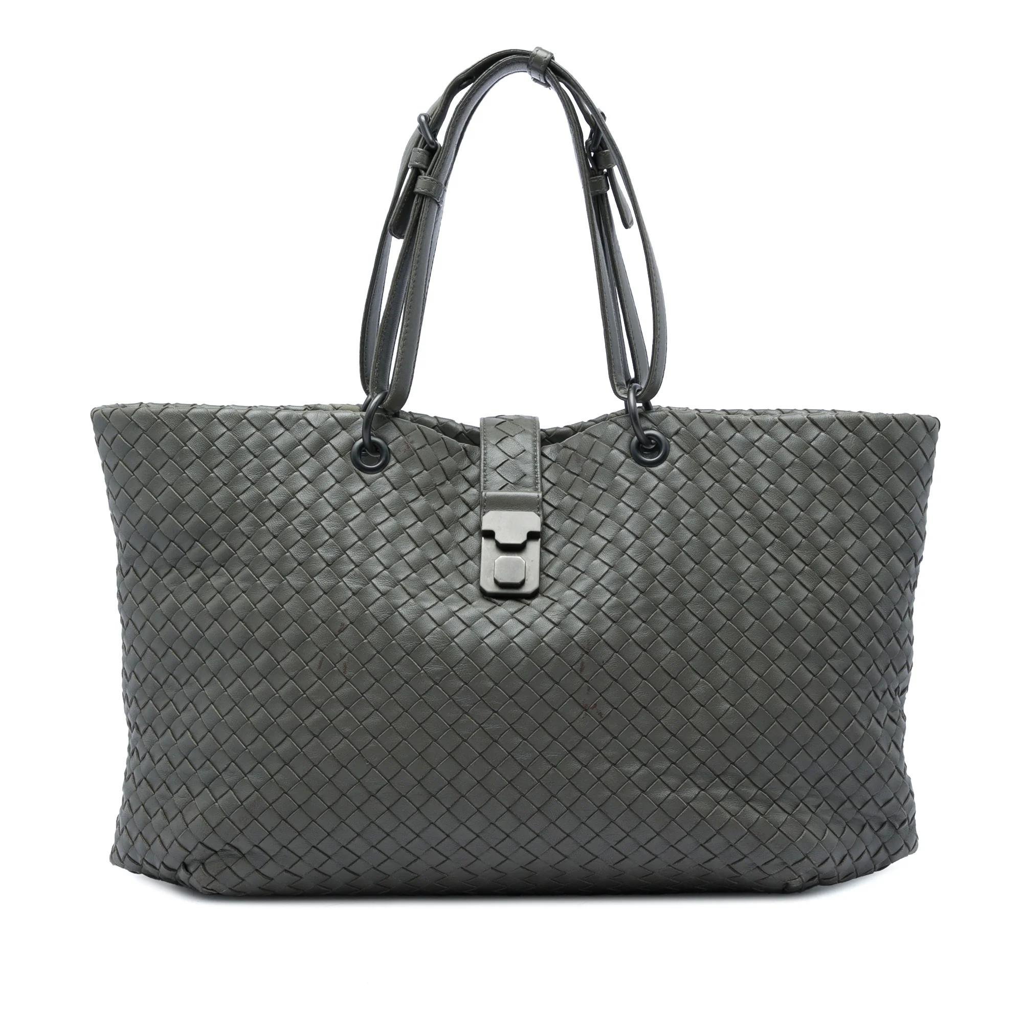 Veneta leather handbag