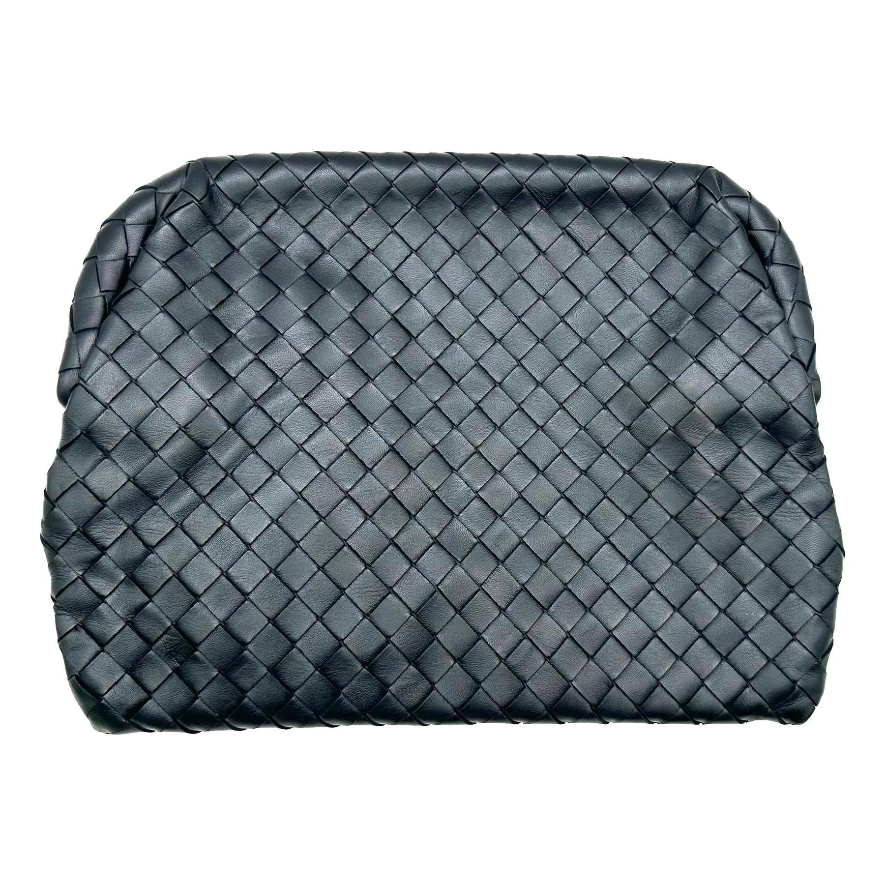 Pouch leather handbag