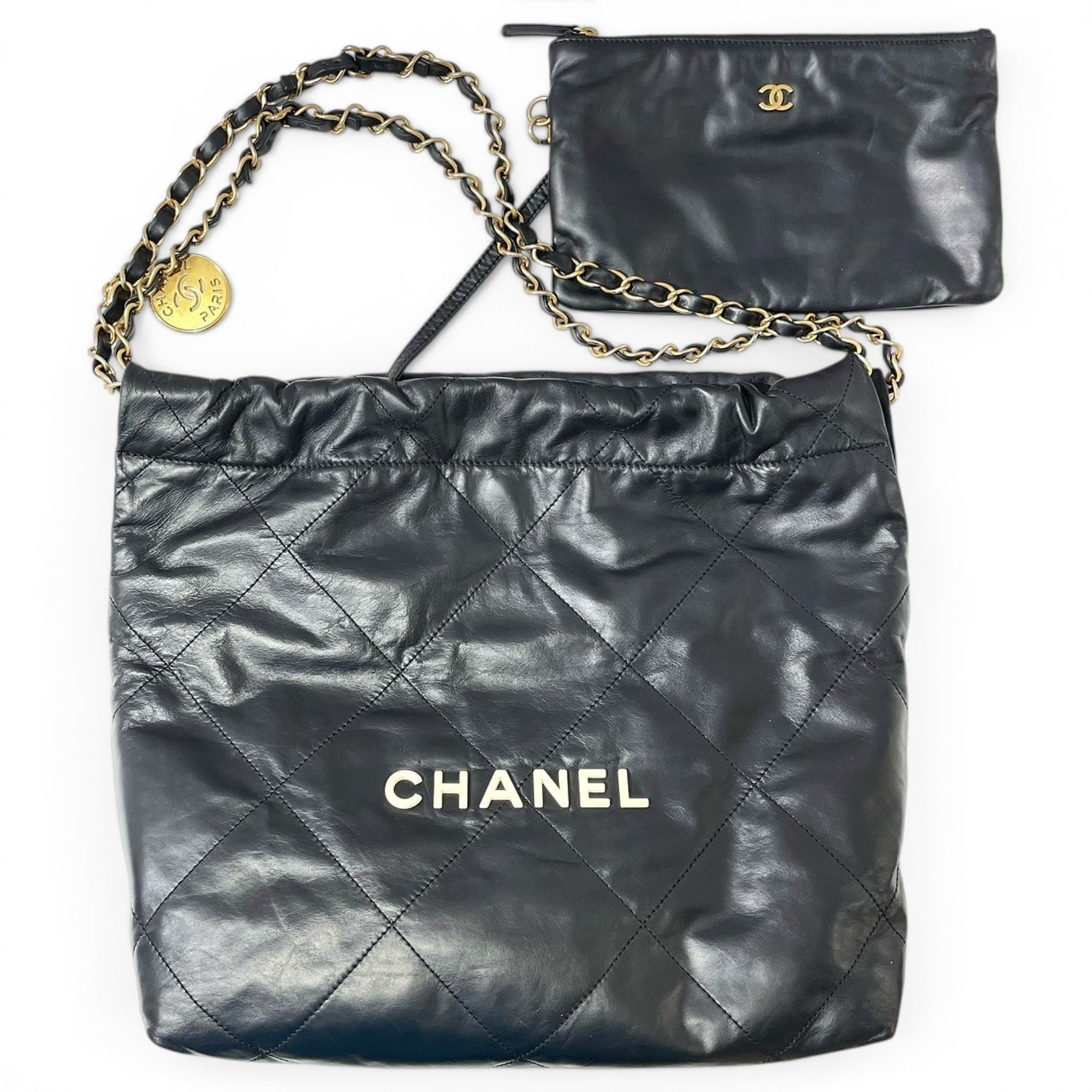 Chanel 22 leather handbag