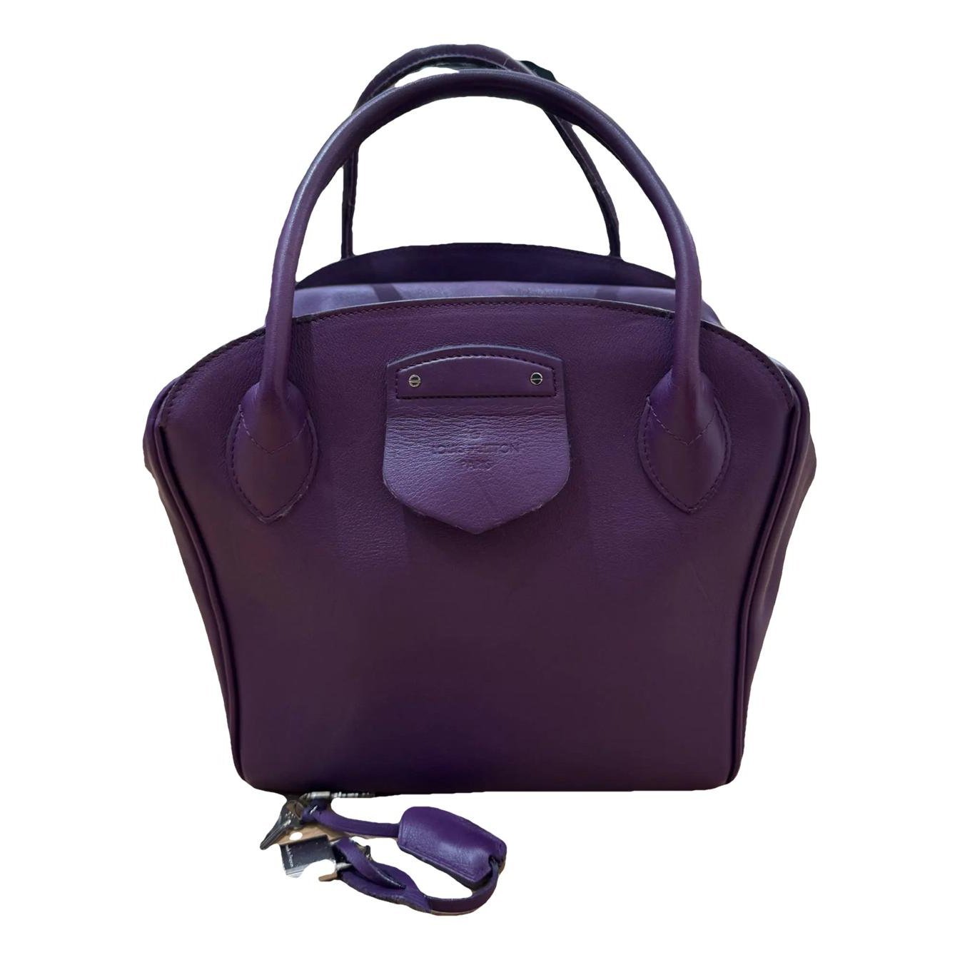 Alma BB leather handbag