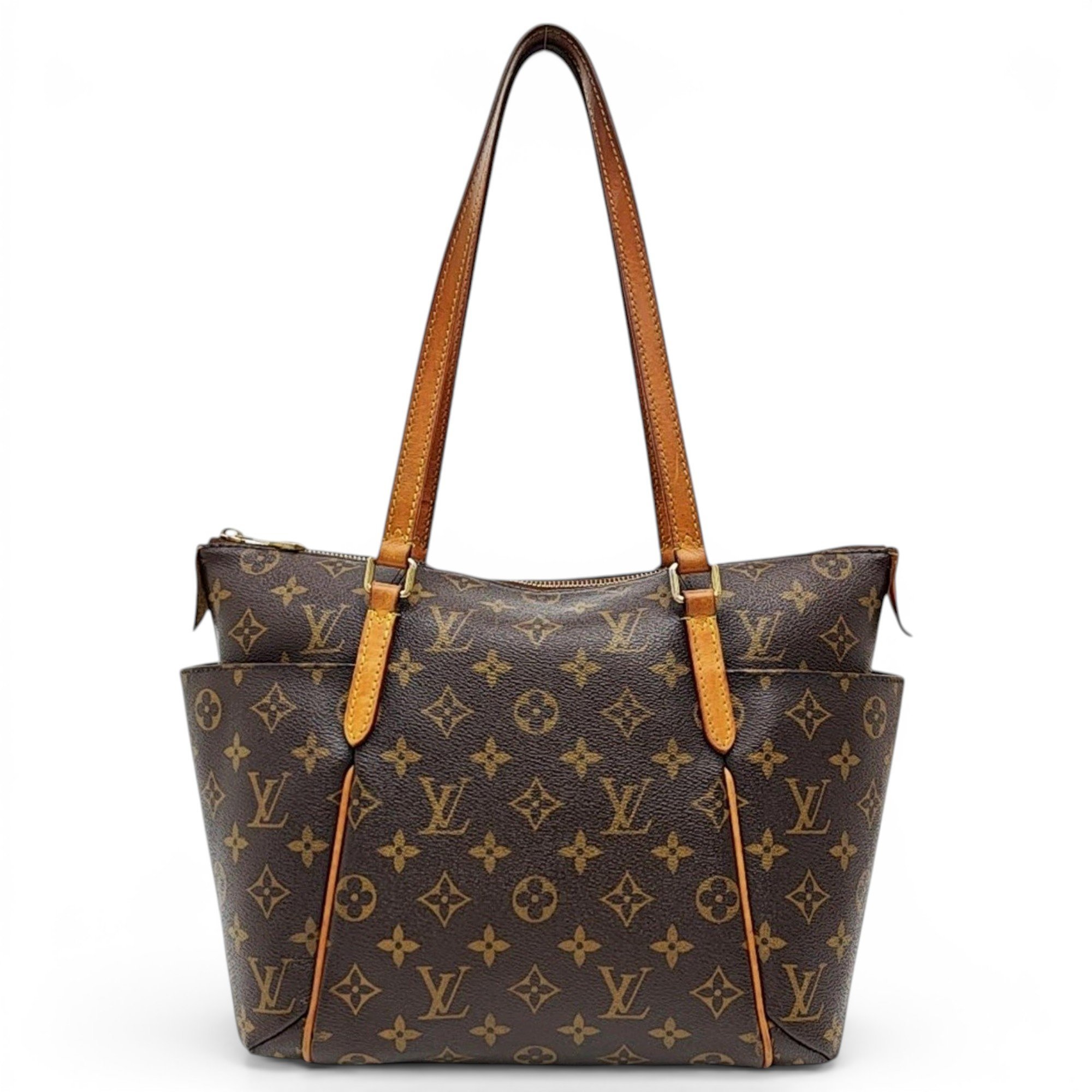 Totally leather handbag