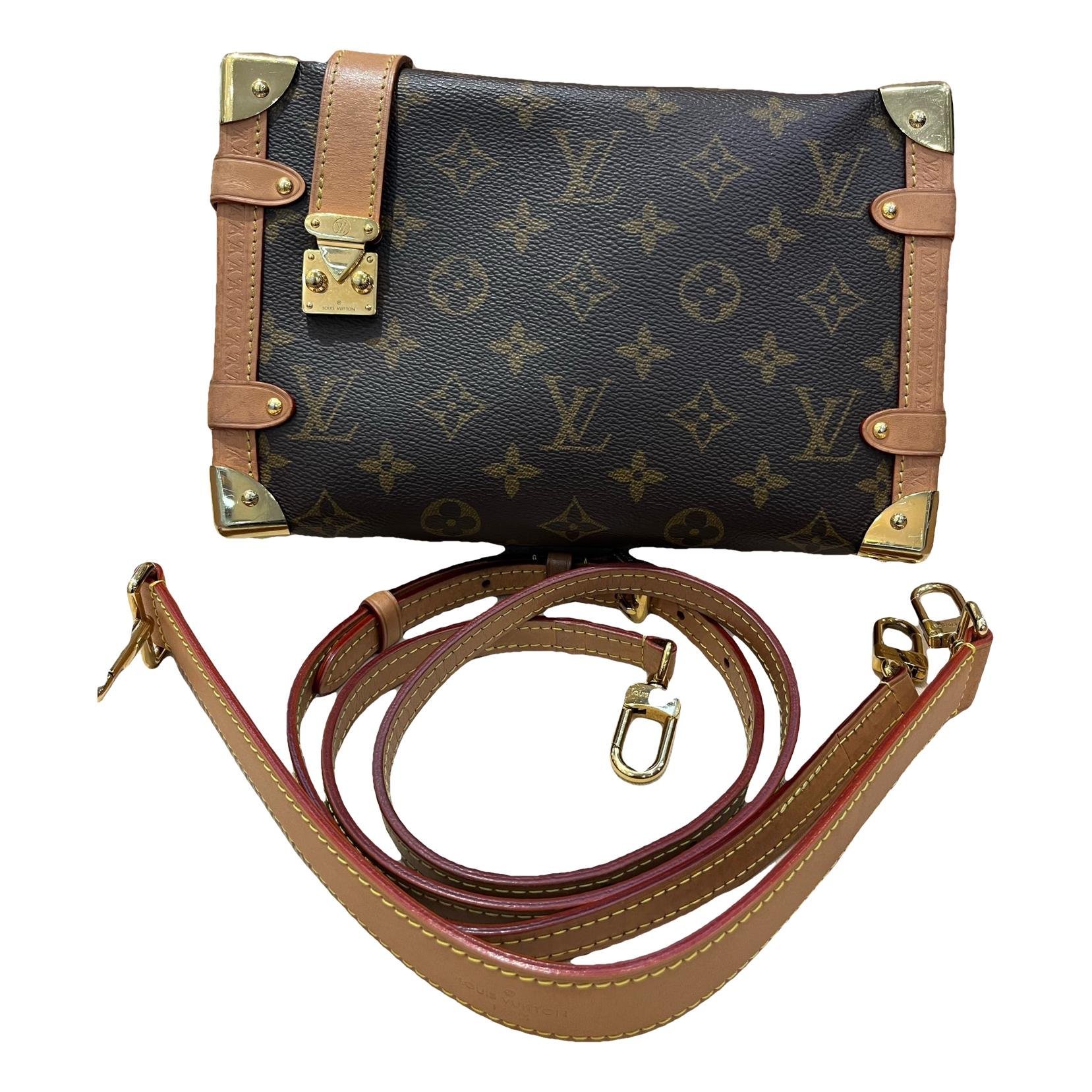 Side Trunk leather handbag