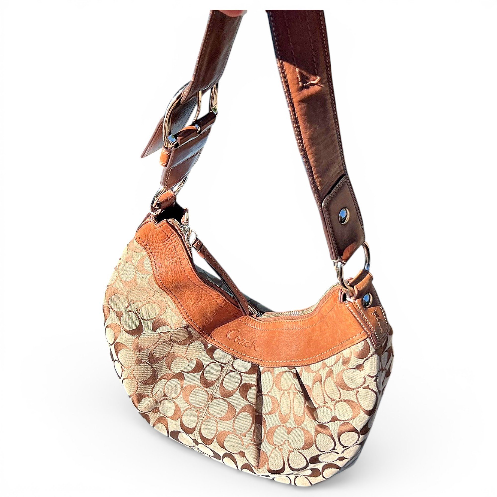 Leather handbag