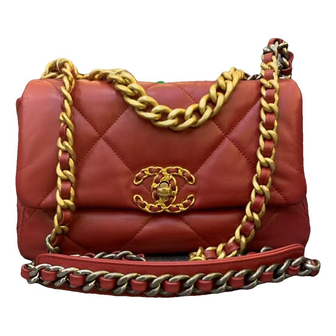 Chanel 19 leather handbag