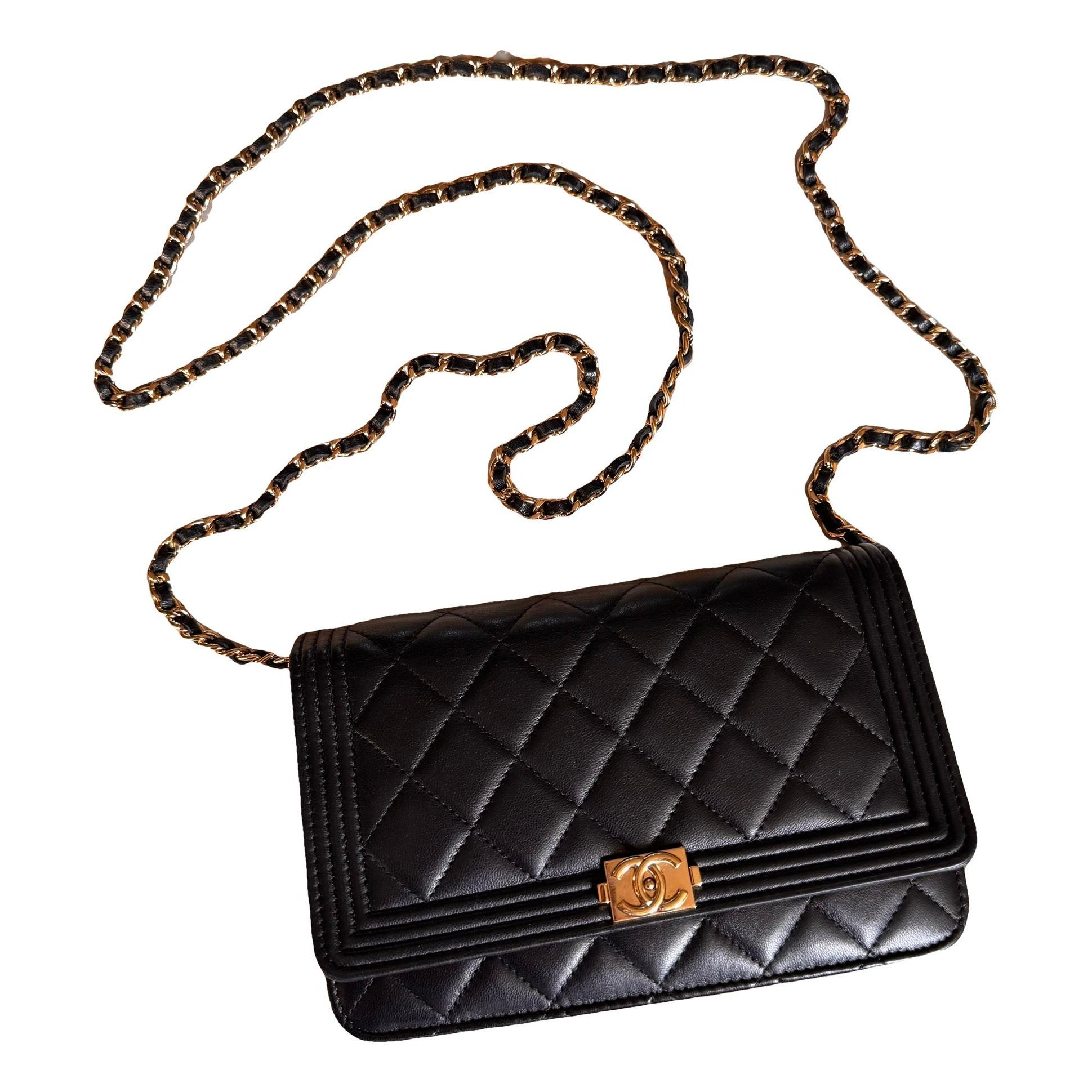 Wallet On Chain Boy leather crossbody bag