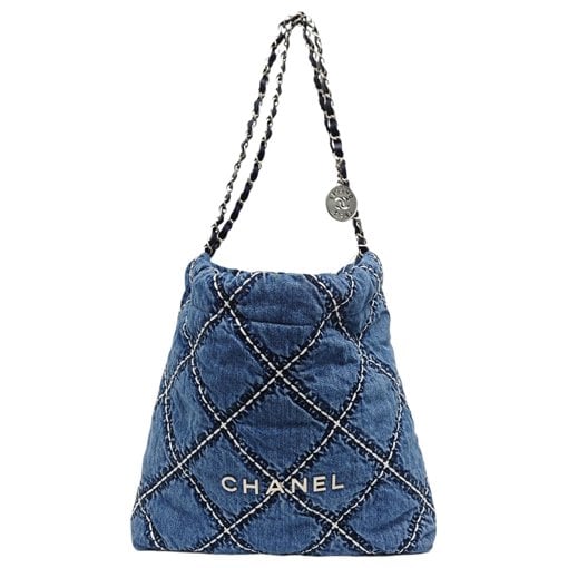 Chanel 22 handbag