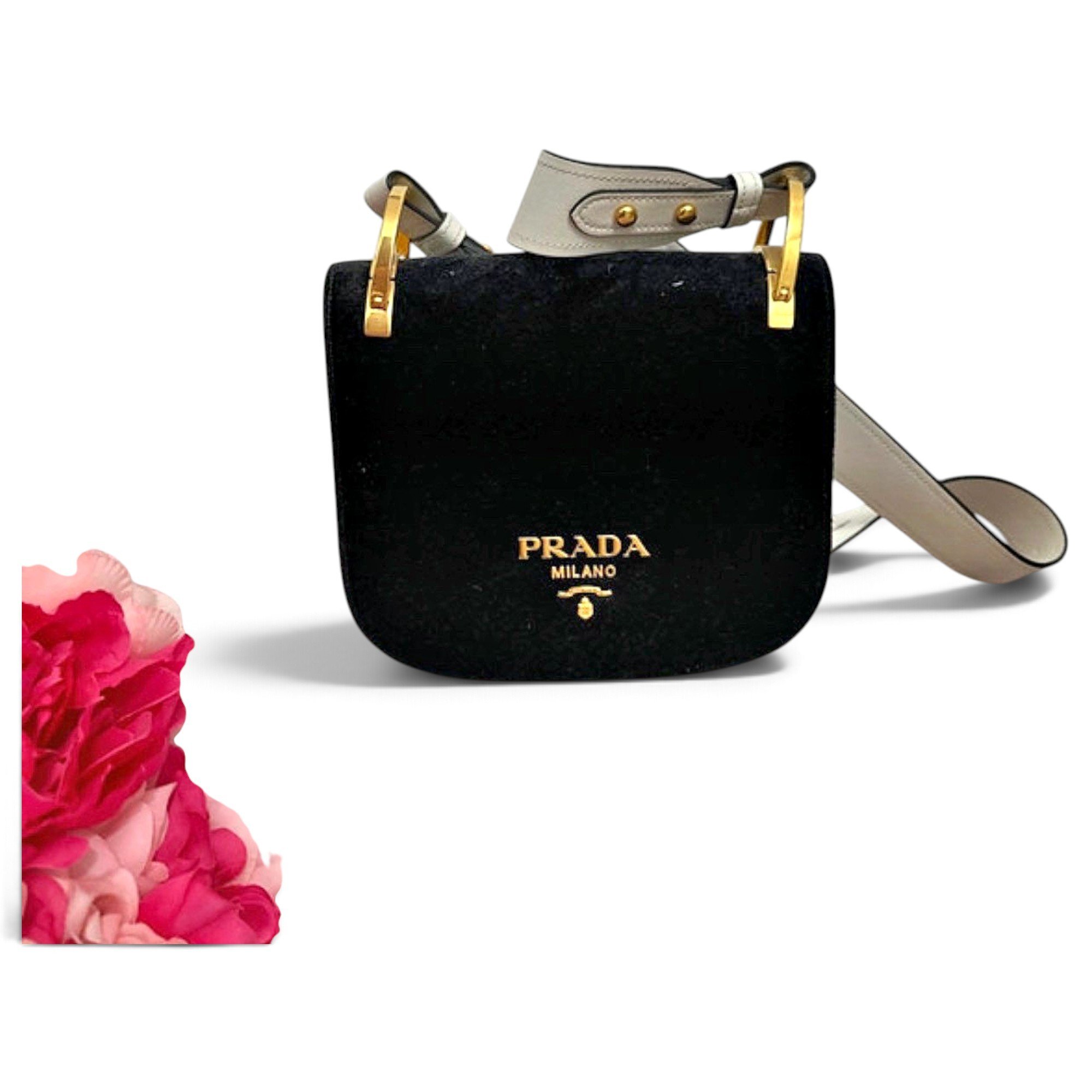 Pionnière velvet handbag
