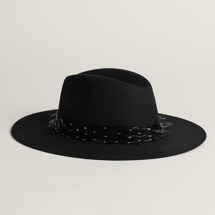 Noir Flamboyant Hat
