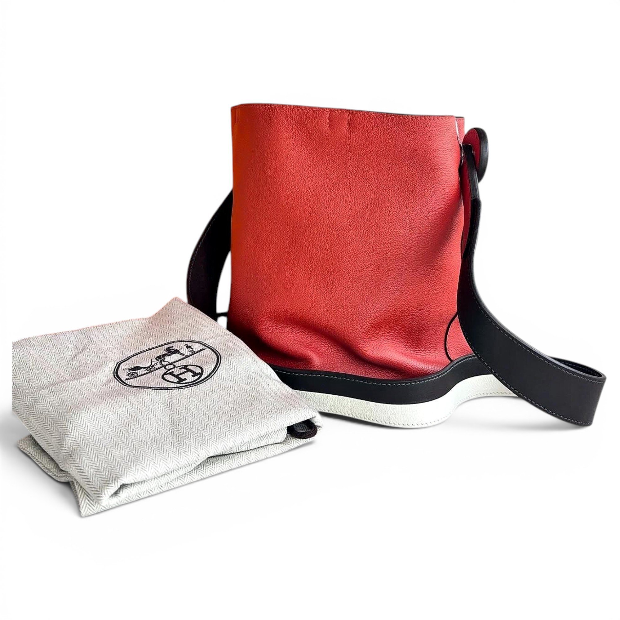 Leather bag