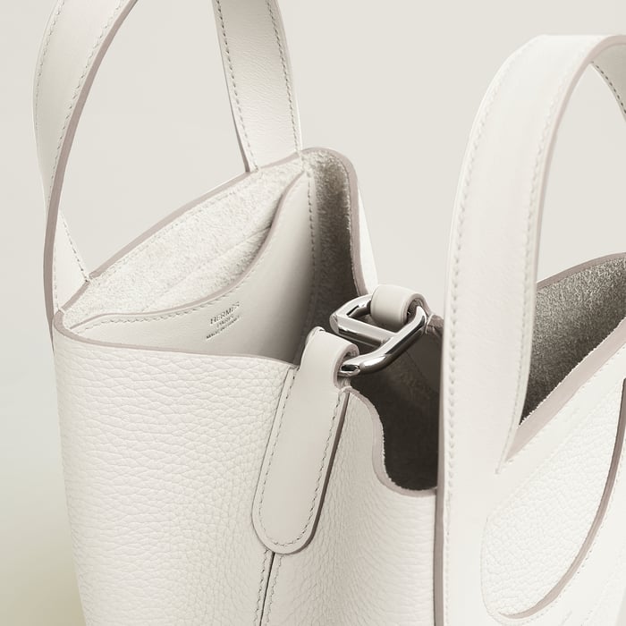 Gris Pâle Hermès In-the-loop 18 Bag