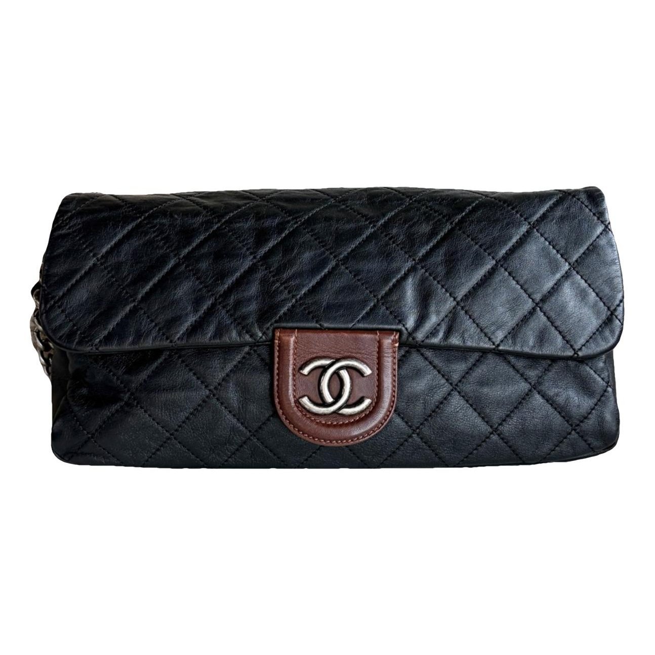 Timeless/Classique leather crossbody bag