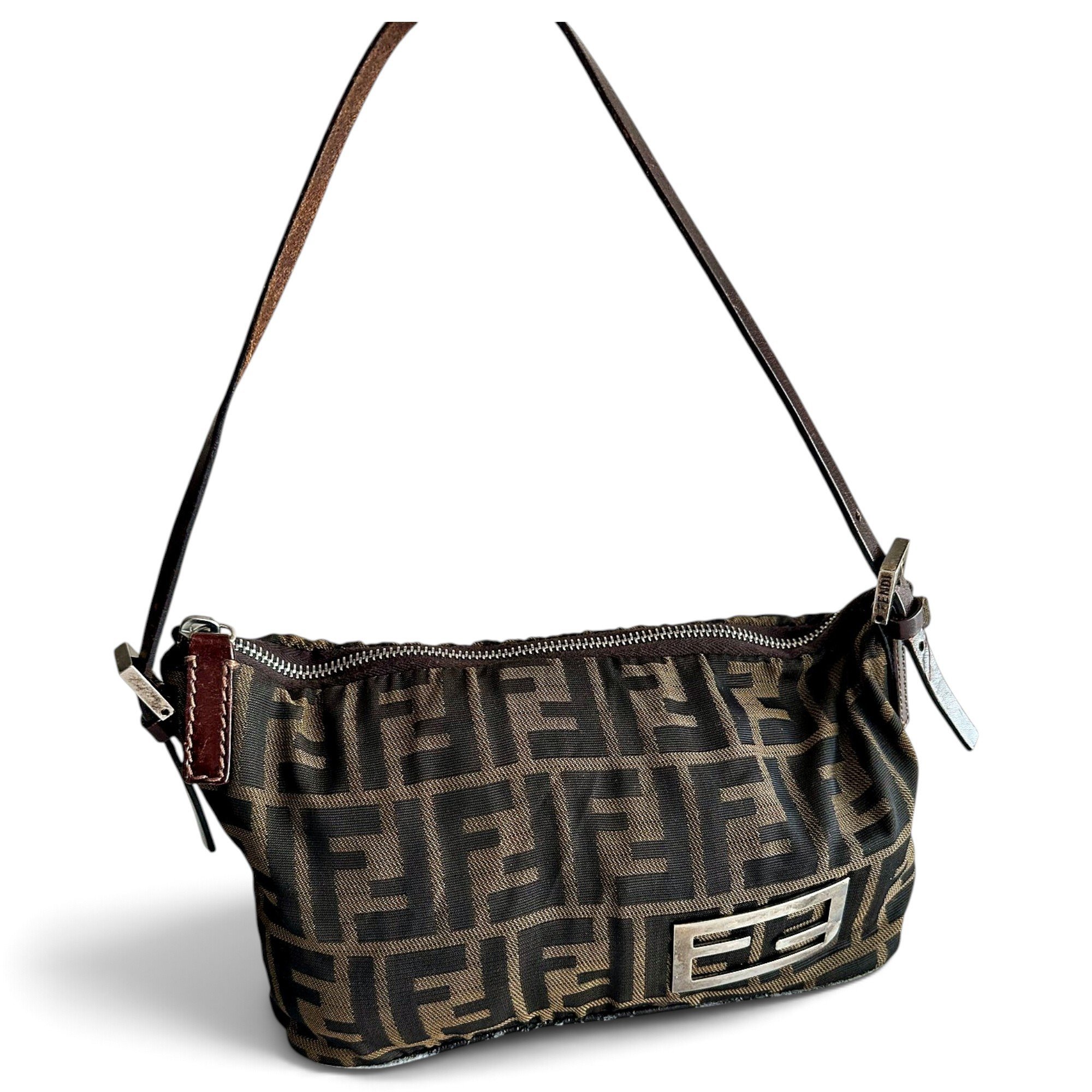 Baguette cloth handbag