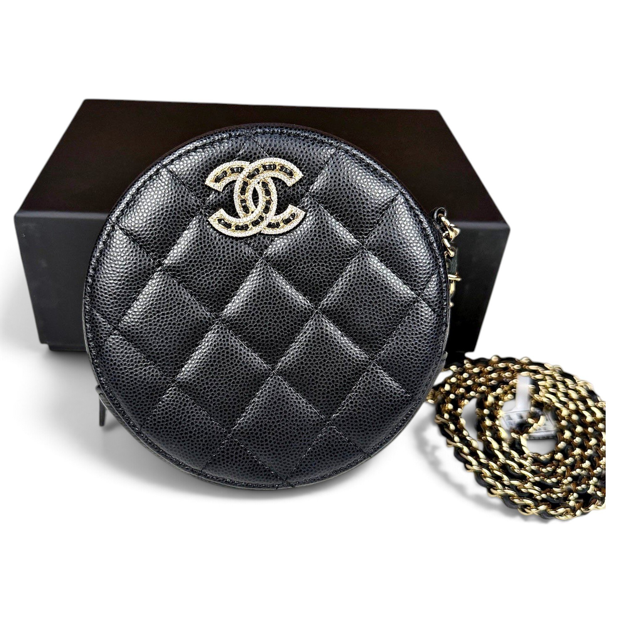 Chanel 19 leather handbag