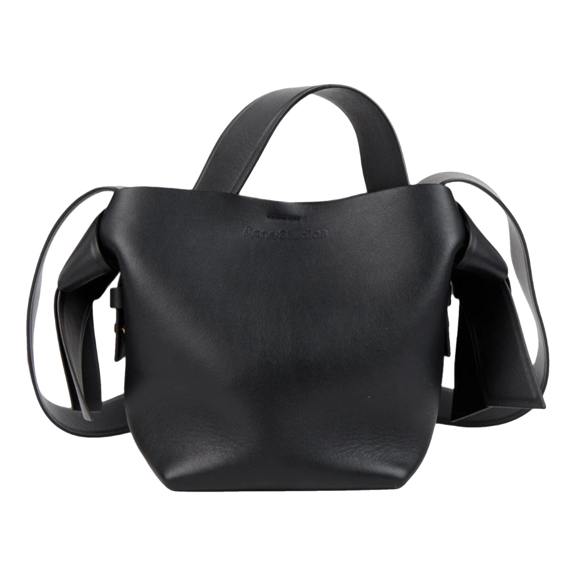 Musubi leather handbag