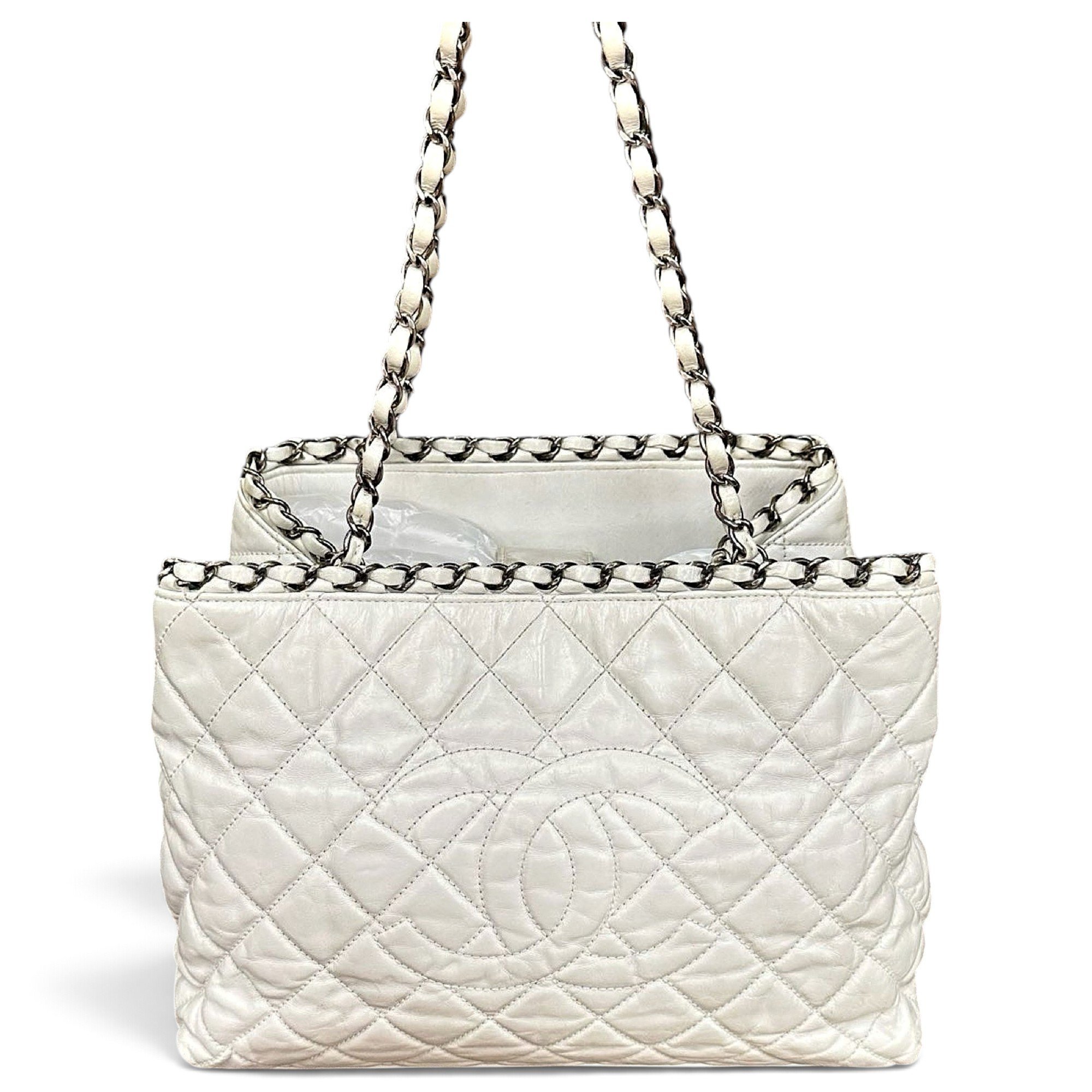 Leather tote
