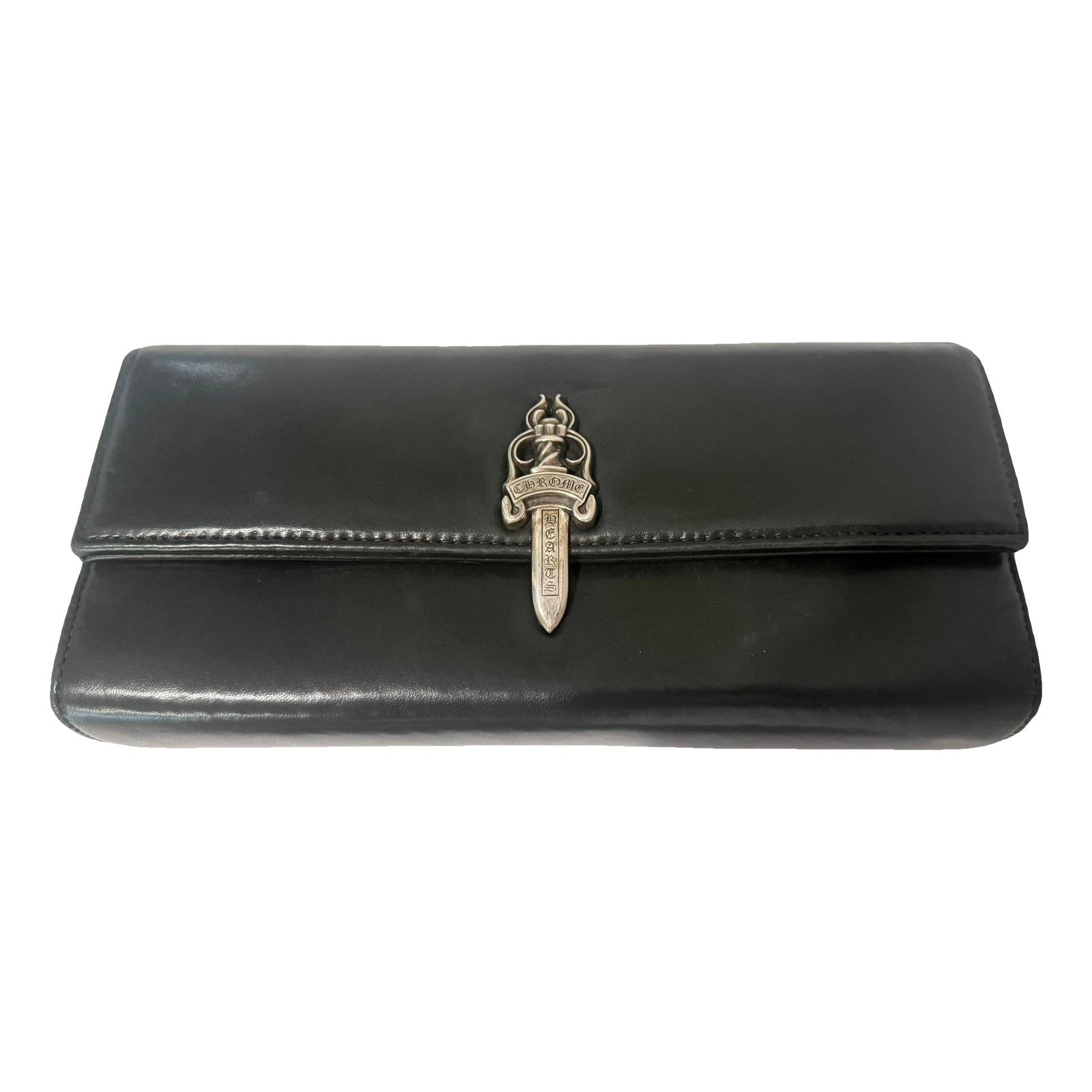 Leather clutch bag