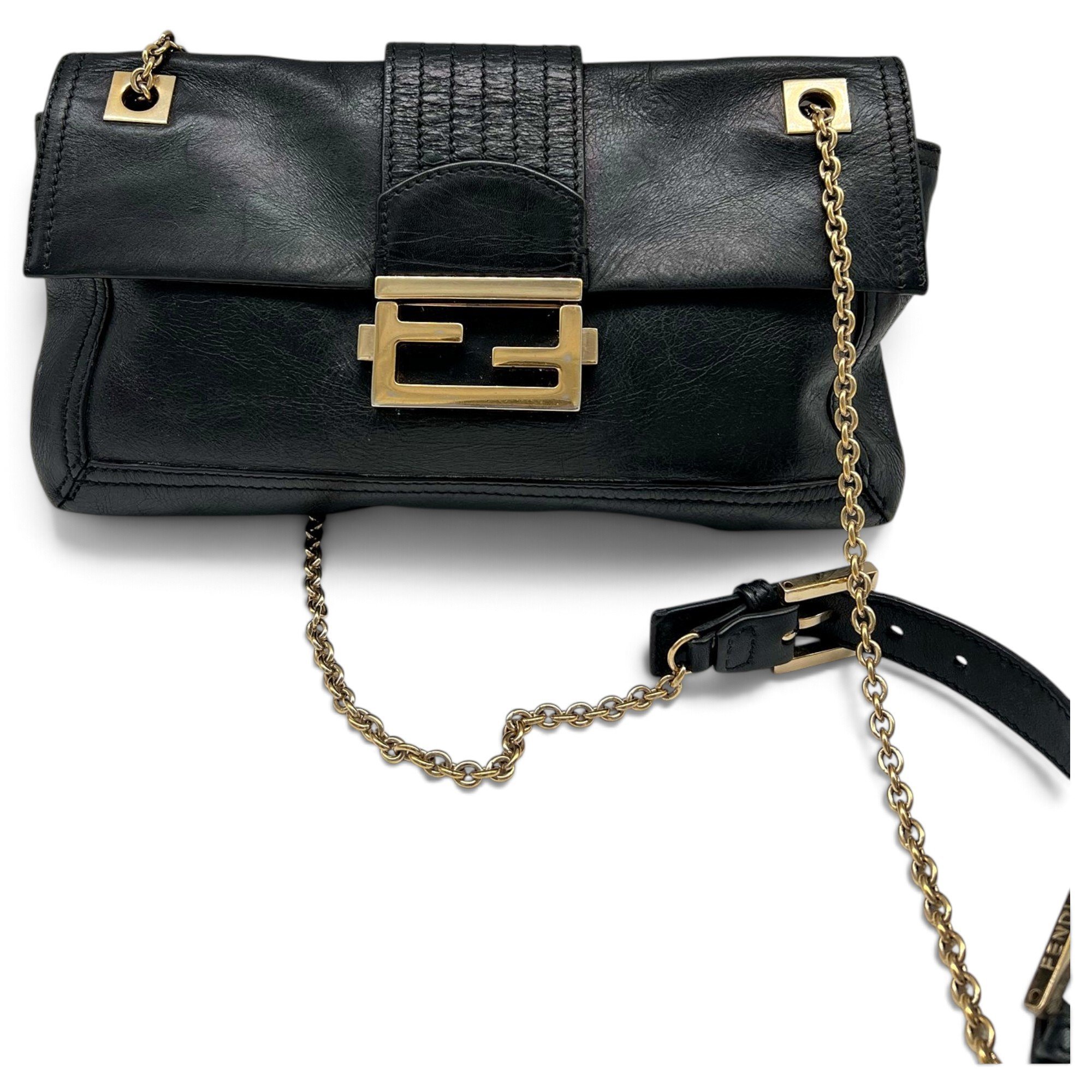 Baguette leather handbag