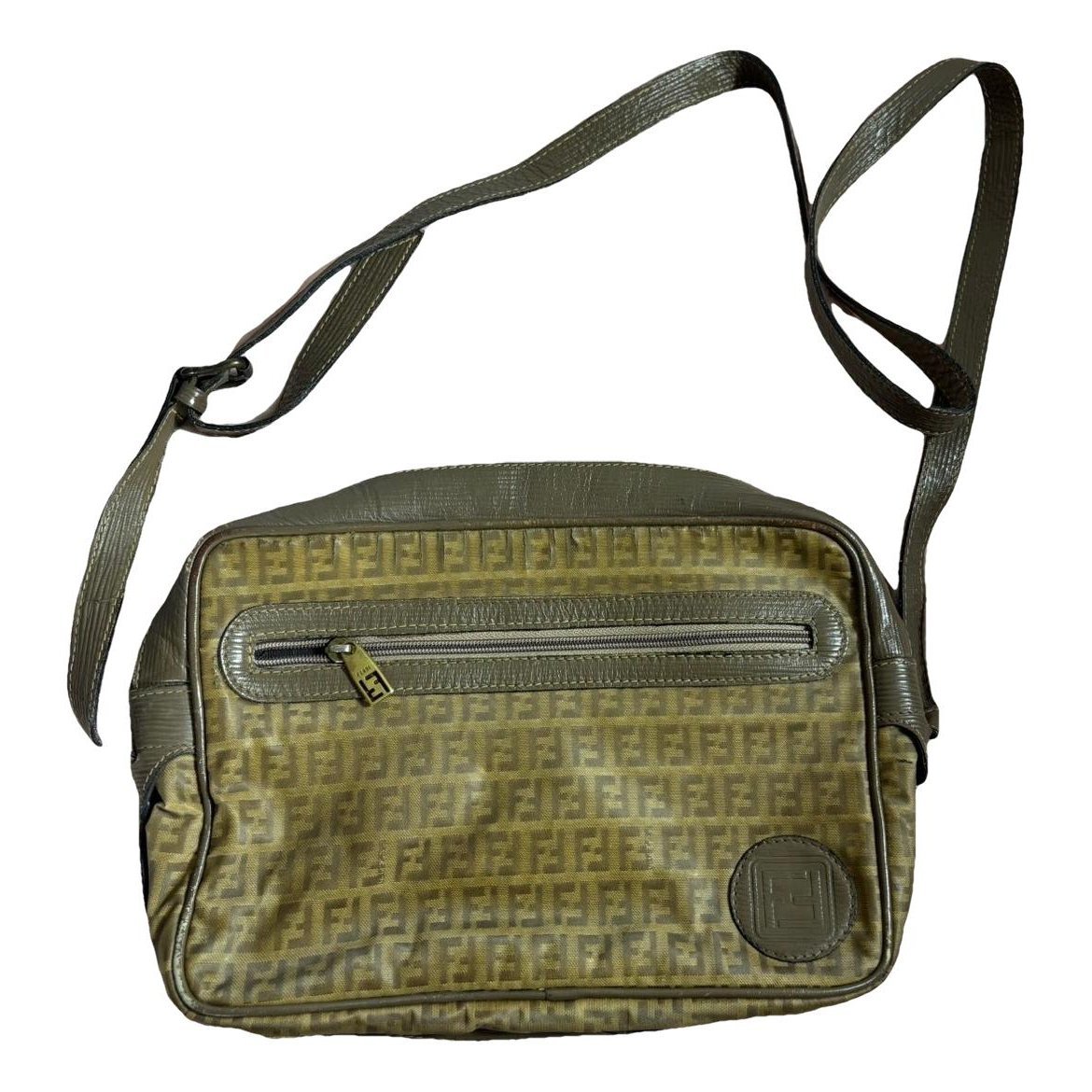 Chef leather crossbody bag