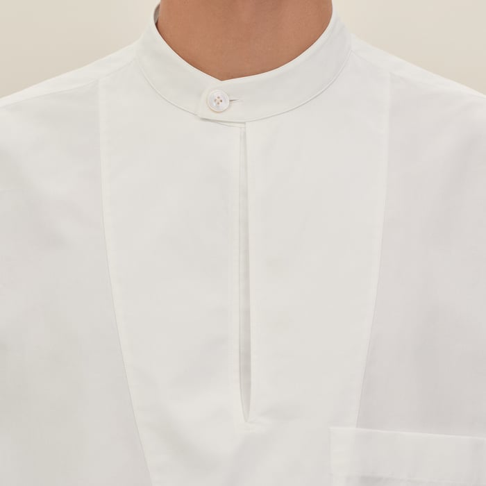 Blanc Short-sleeve Boxy Fit Shirt With Vareuse Collar