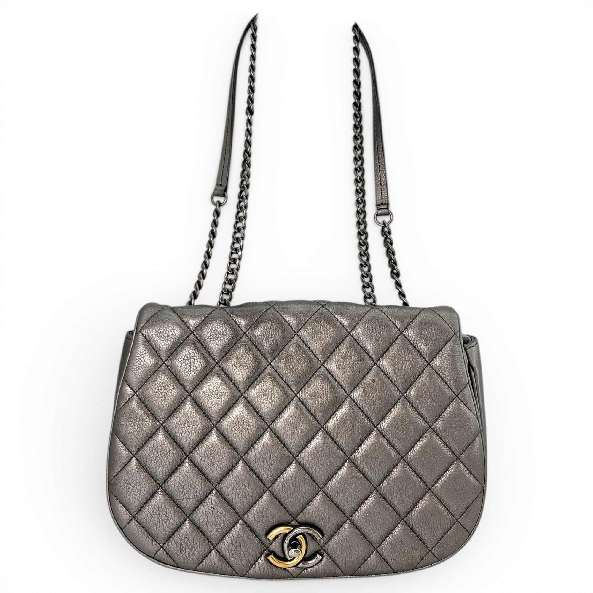 Timeless/Classique leather crossbody bag