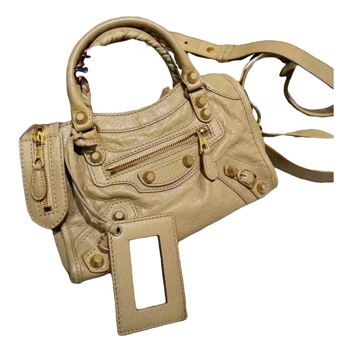 City leather handbag