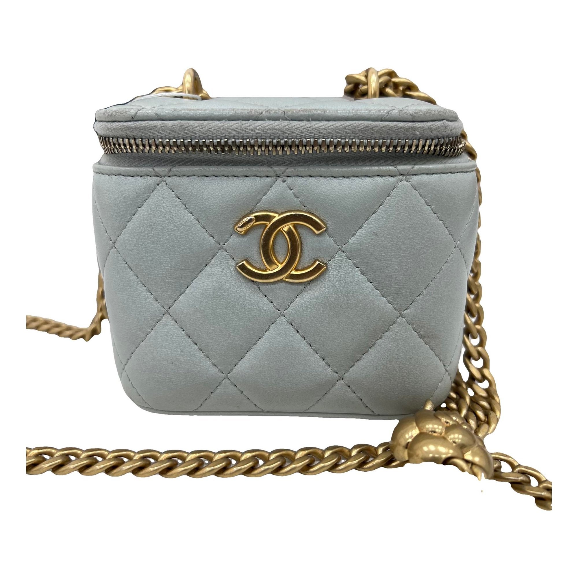 Vanity leather handbag