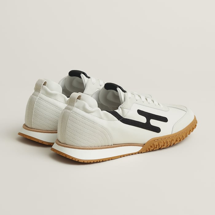 Jet Sneaker